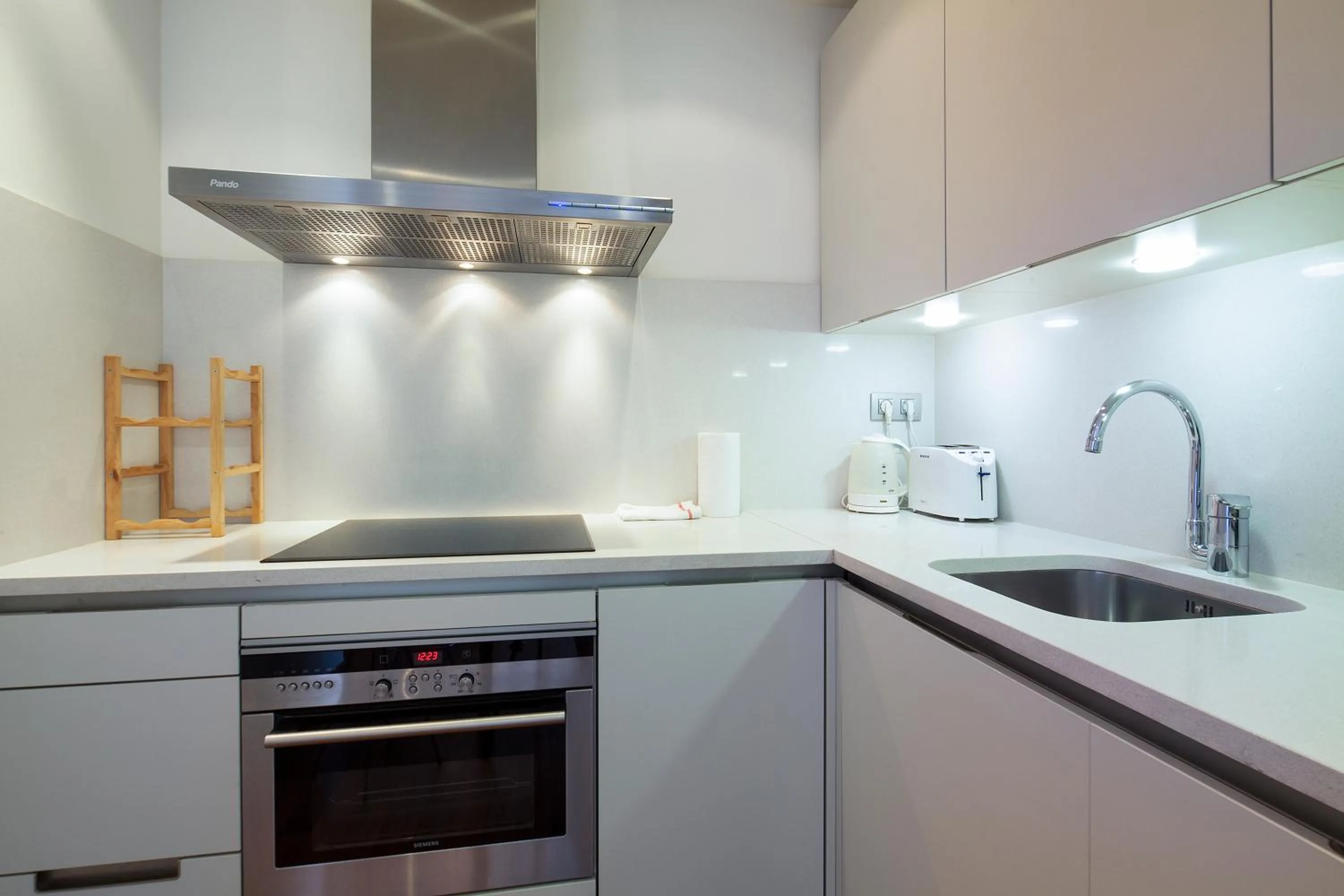 Kitchen or kitchenette in Inside Barcelona Apartments Mercat
