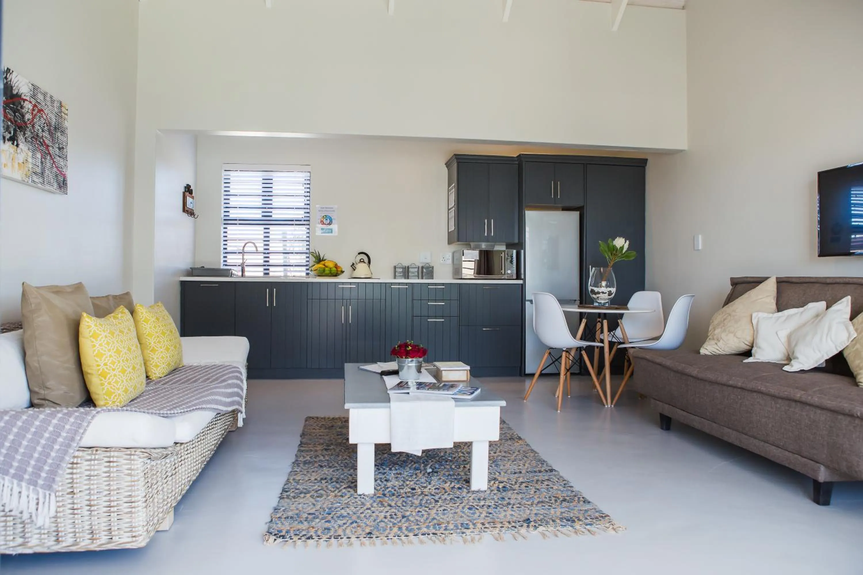 Seating area in Three Feathers Cottages