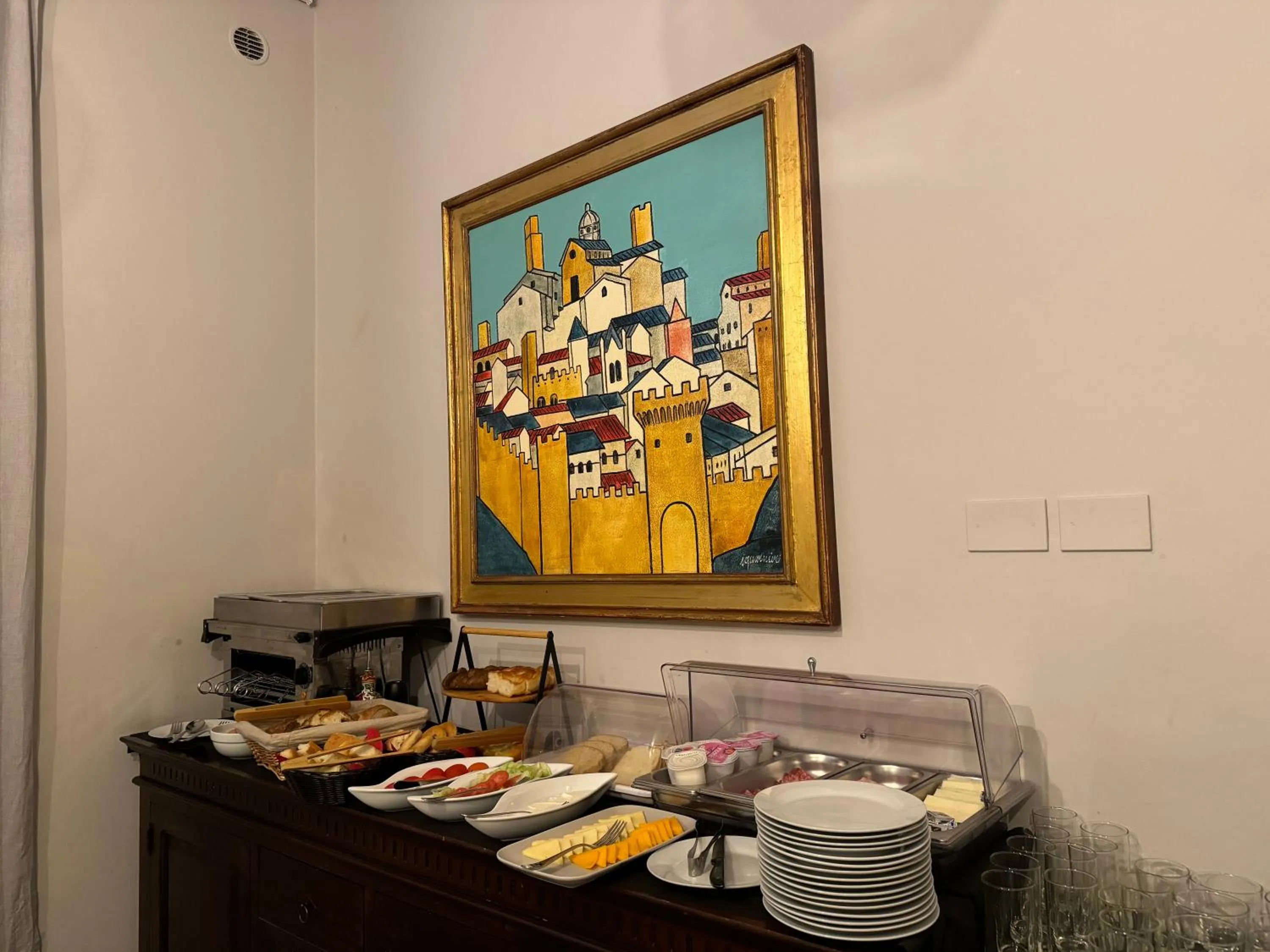 Food and drinks in Relais Stibbert Florence