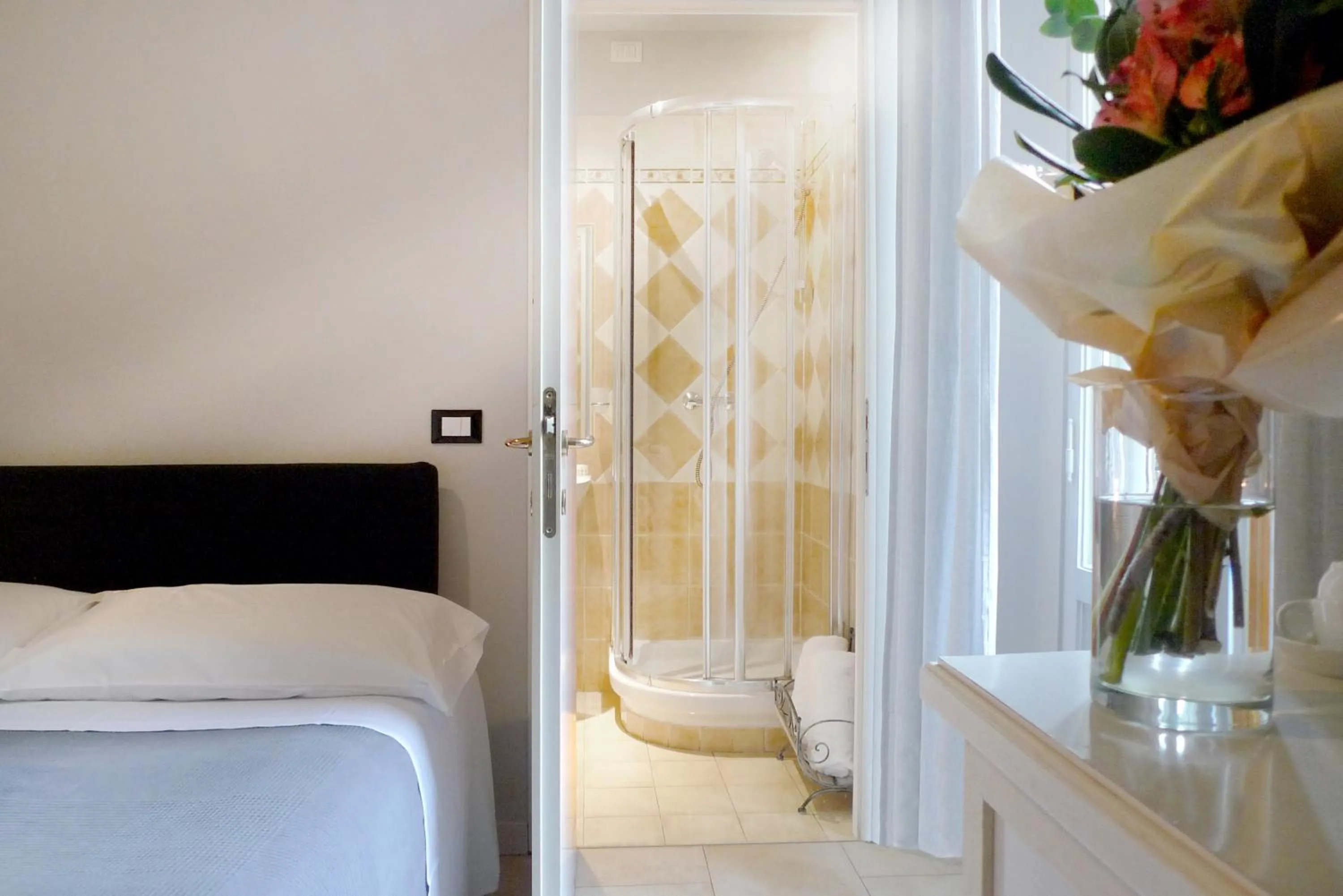 Bed in Relais Stibbert Florence