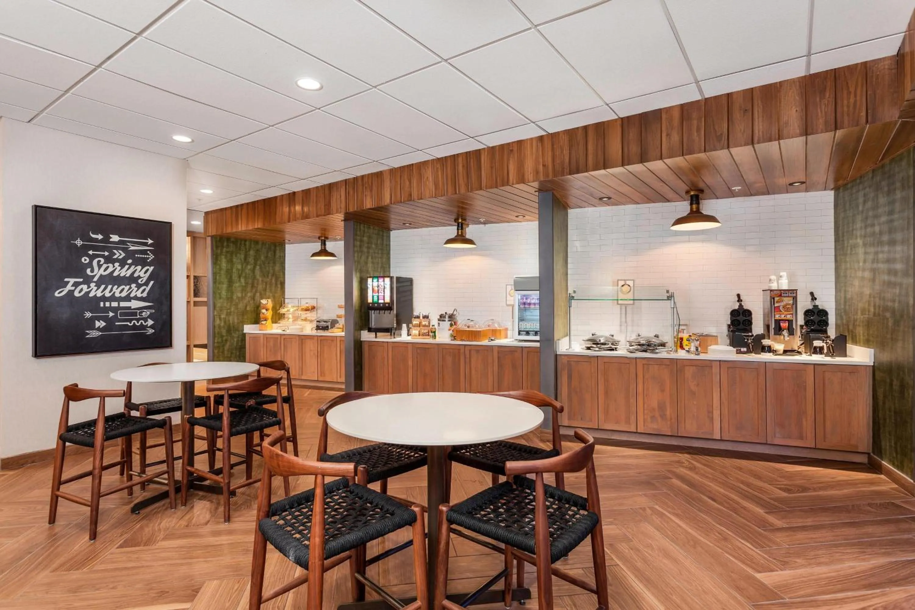 Restaurant/places to eat in Fairfield Inn & Suites by Marriott Lebanon