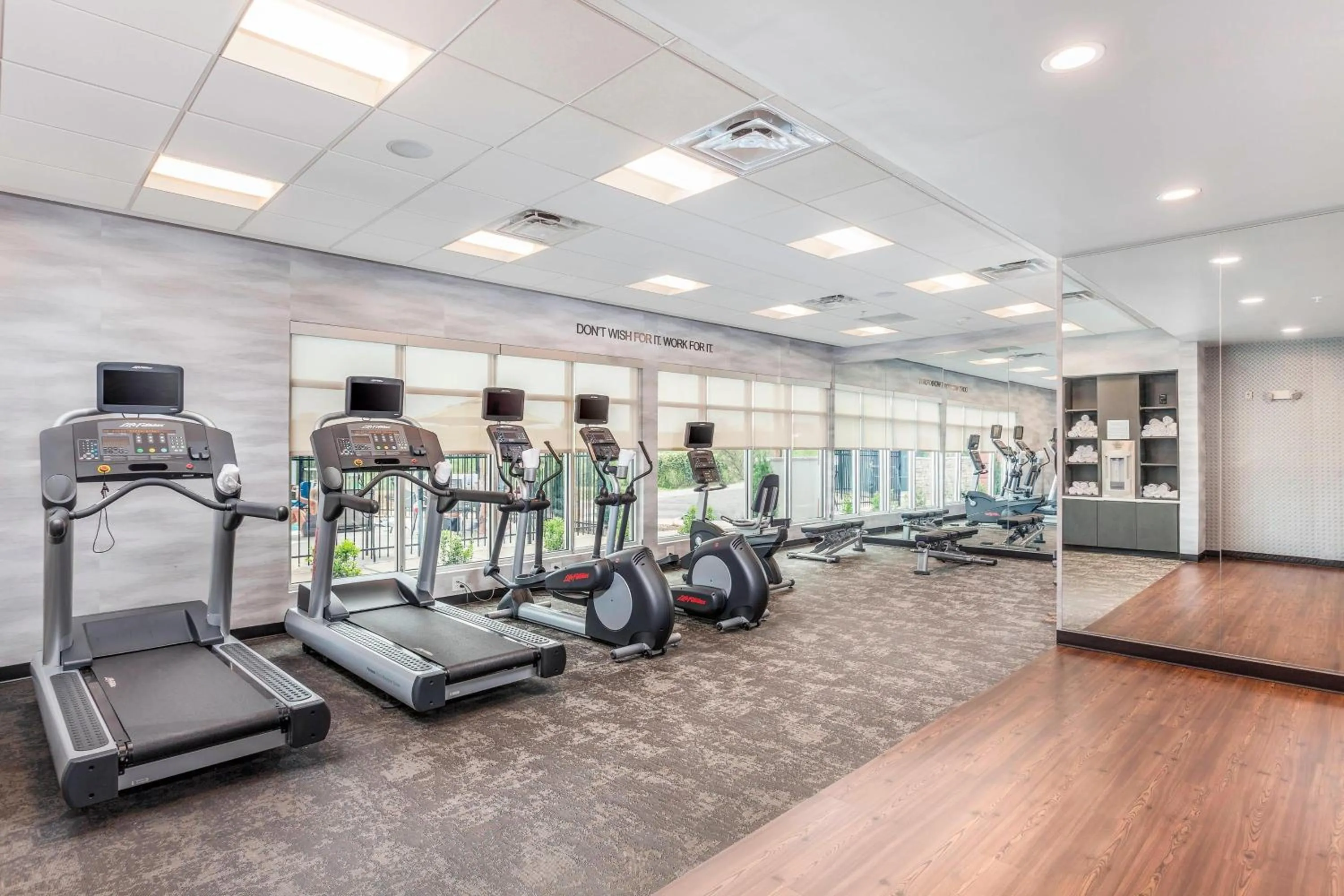Fitness centre/facilities in Fairfield Inn & Suites by Marriott Lebanon