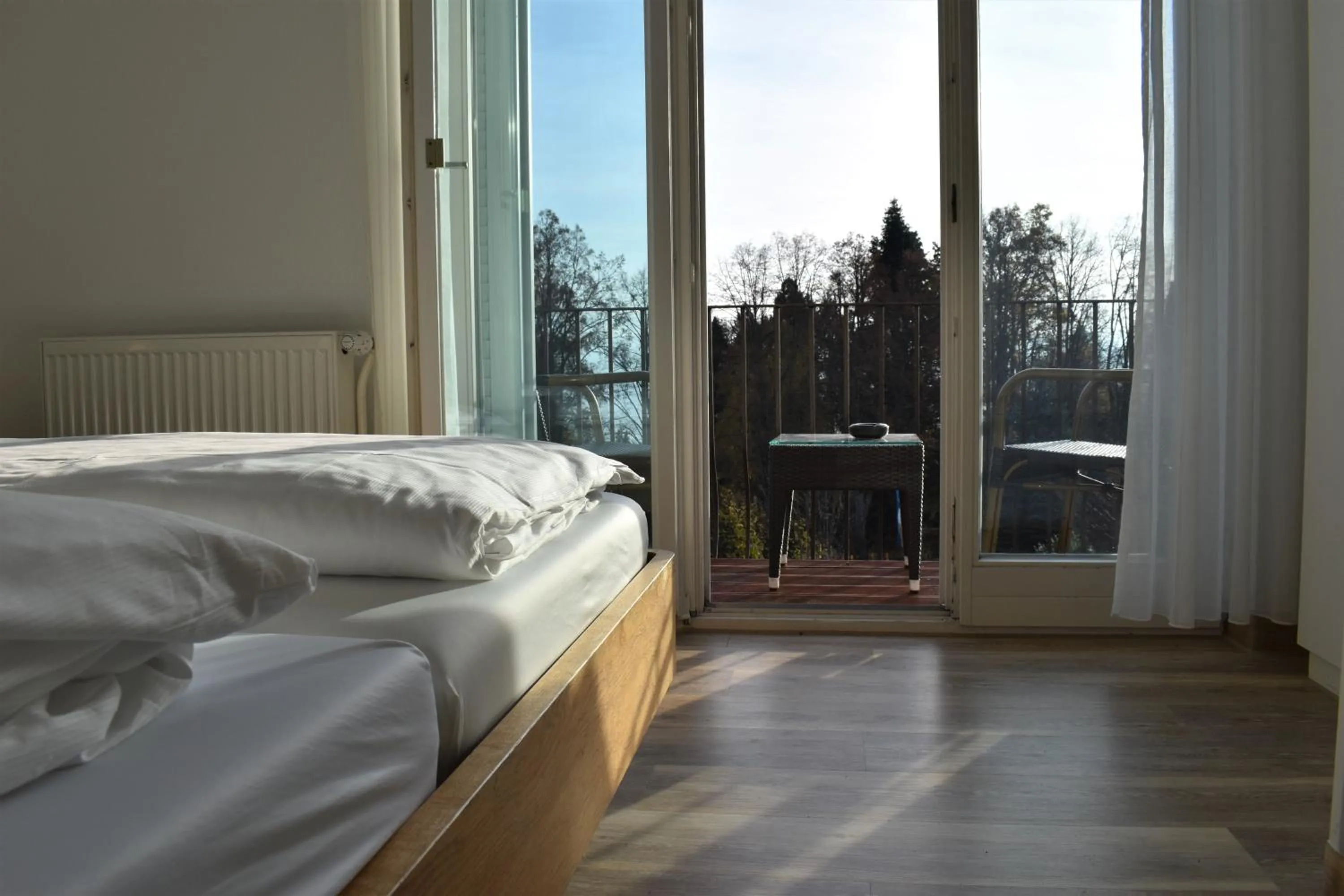 Photo of the whole room, Bed in Hotel Lindenallee