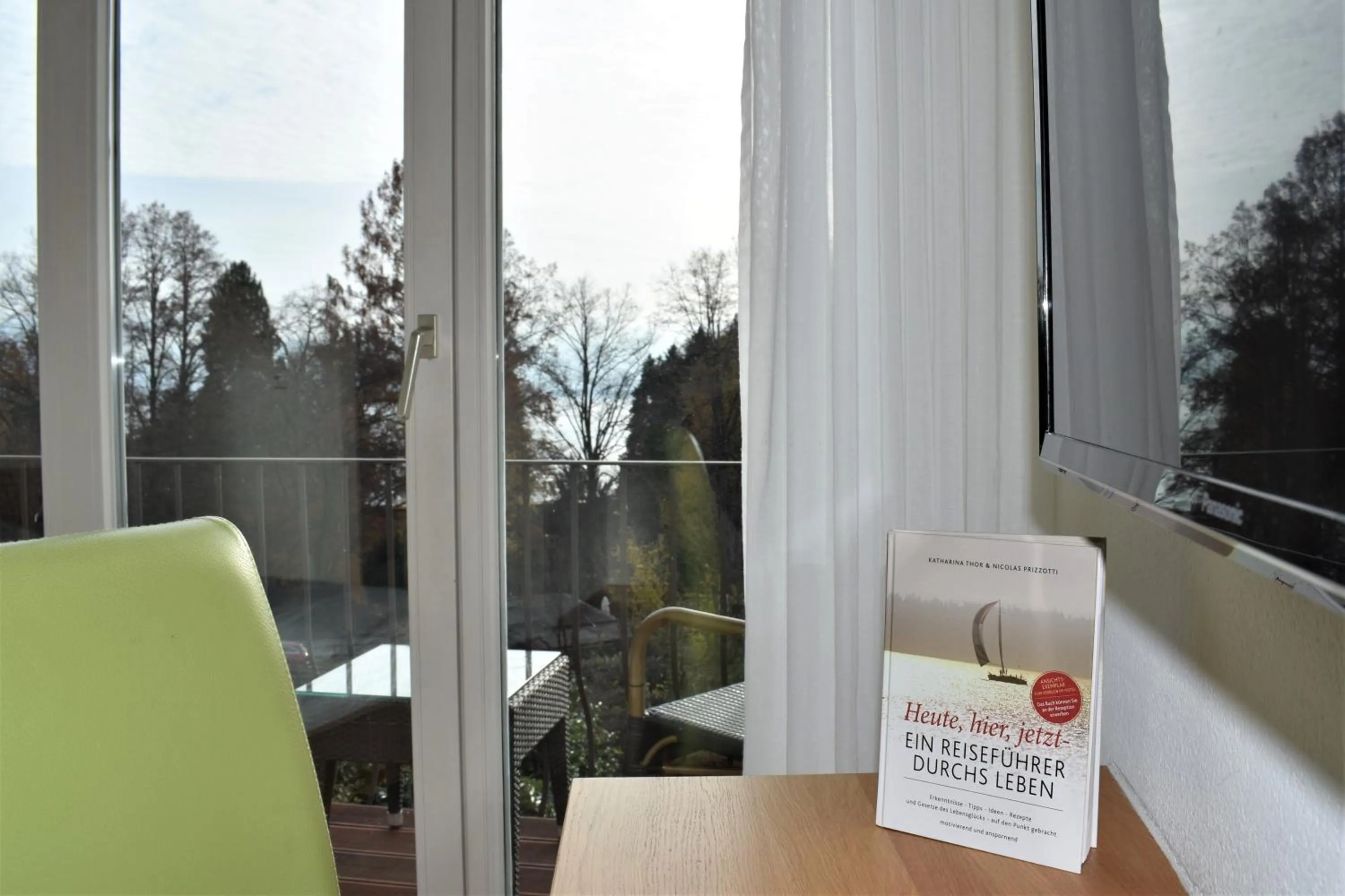 Photo of the whole room in Hotel Lindenallee