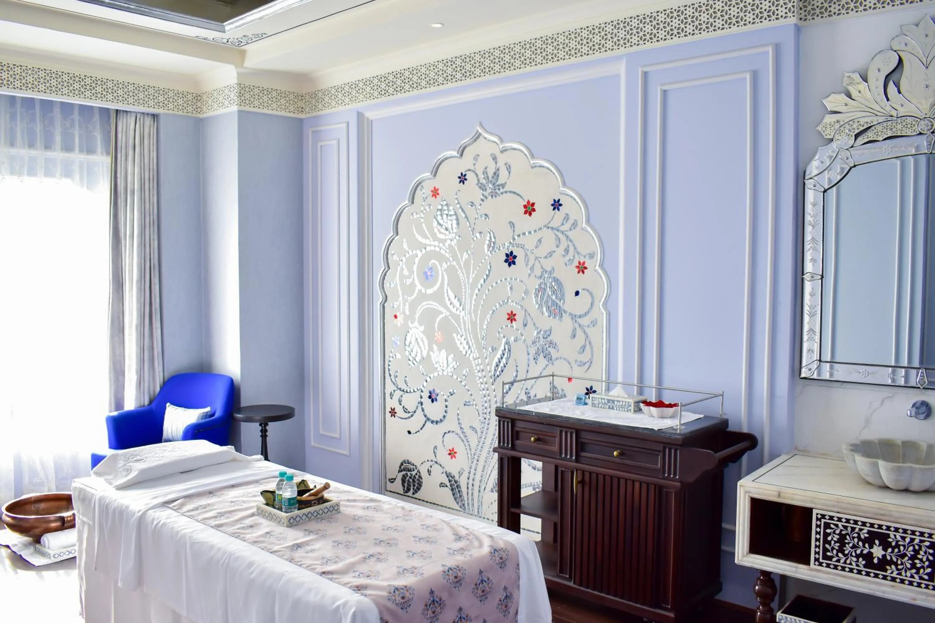 Spa and wellness centre/facilities, Bed in The Leela Palace Jaipur
