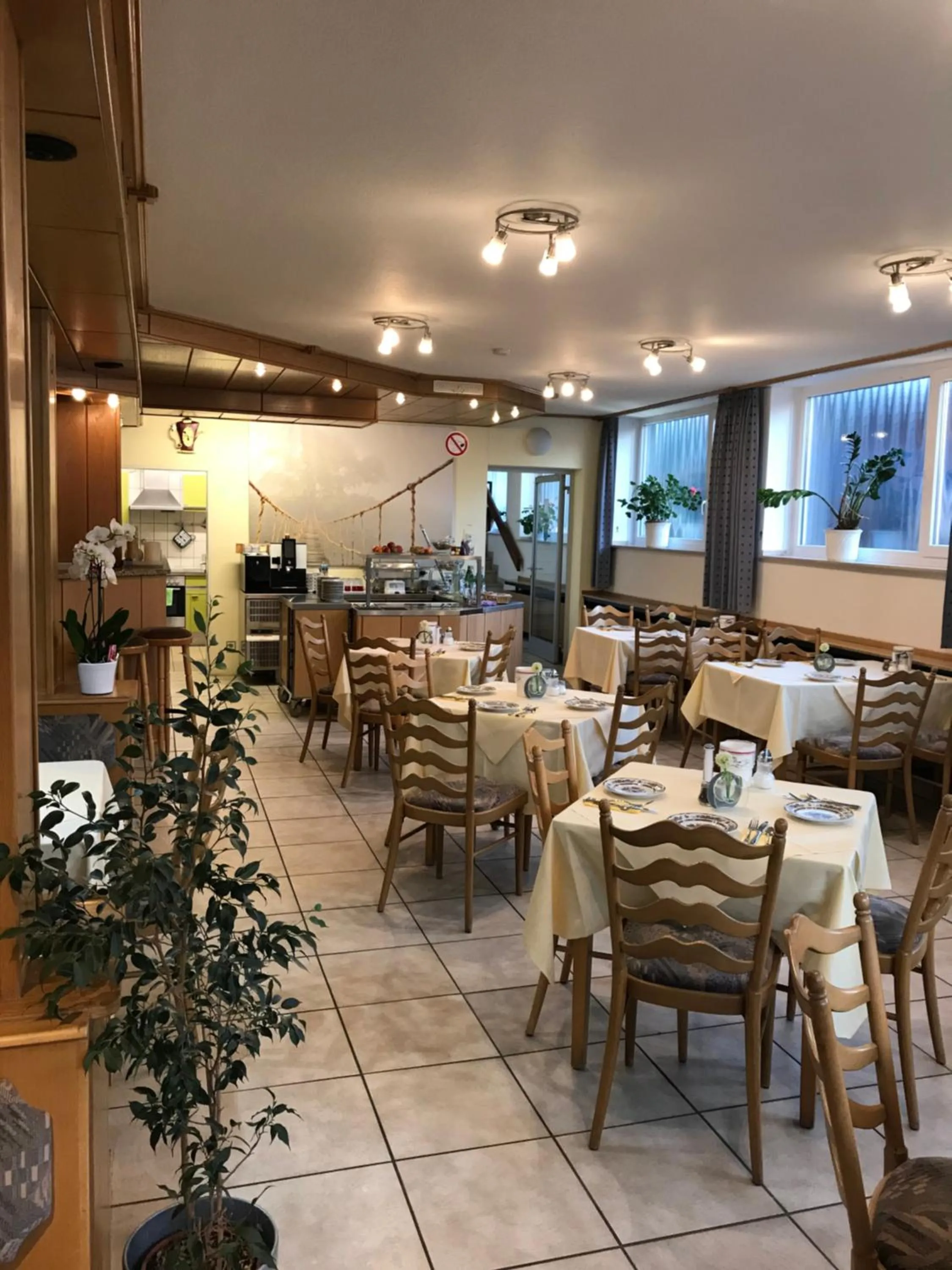 Breakfast in Hotel Marienhof Düsseldorf Neuss