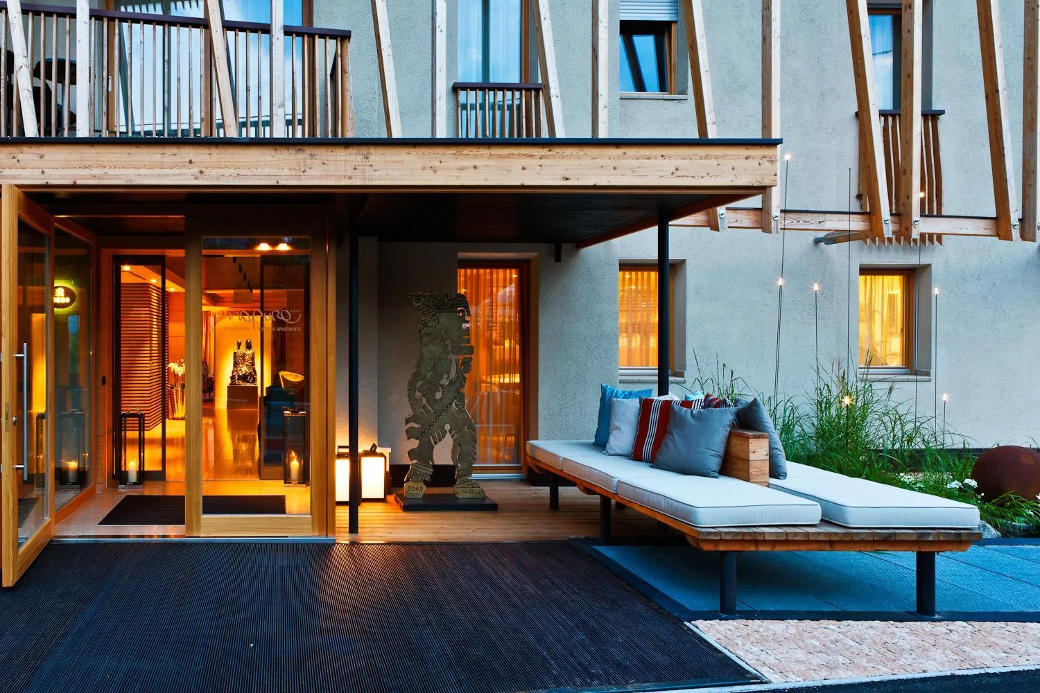 Facade/entrance in Art & Design Hotel Napura