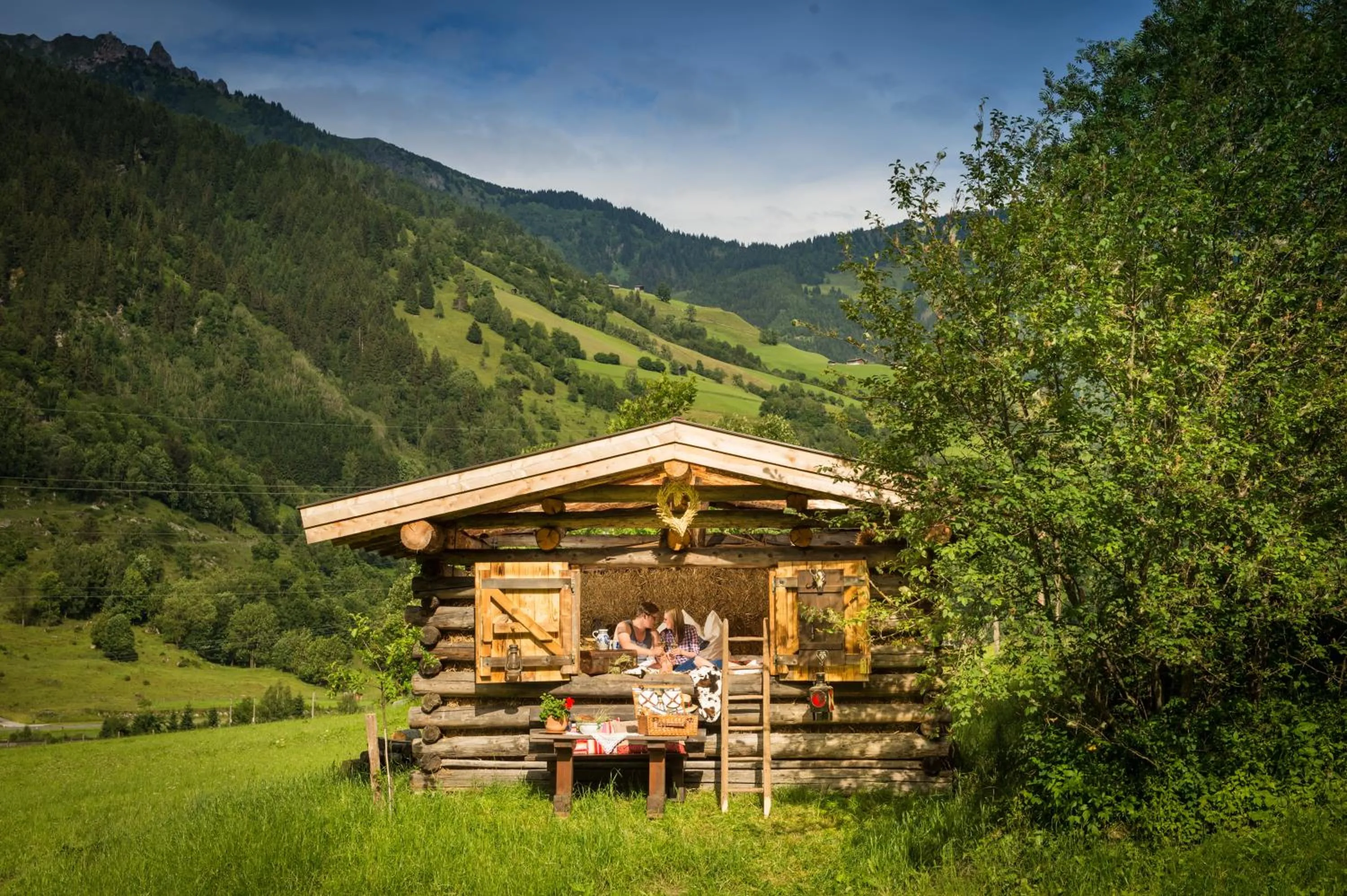 Bed in die UnterbergerIn