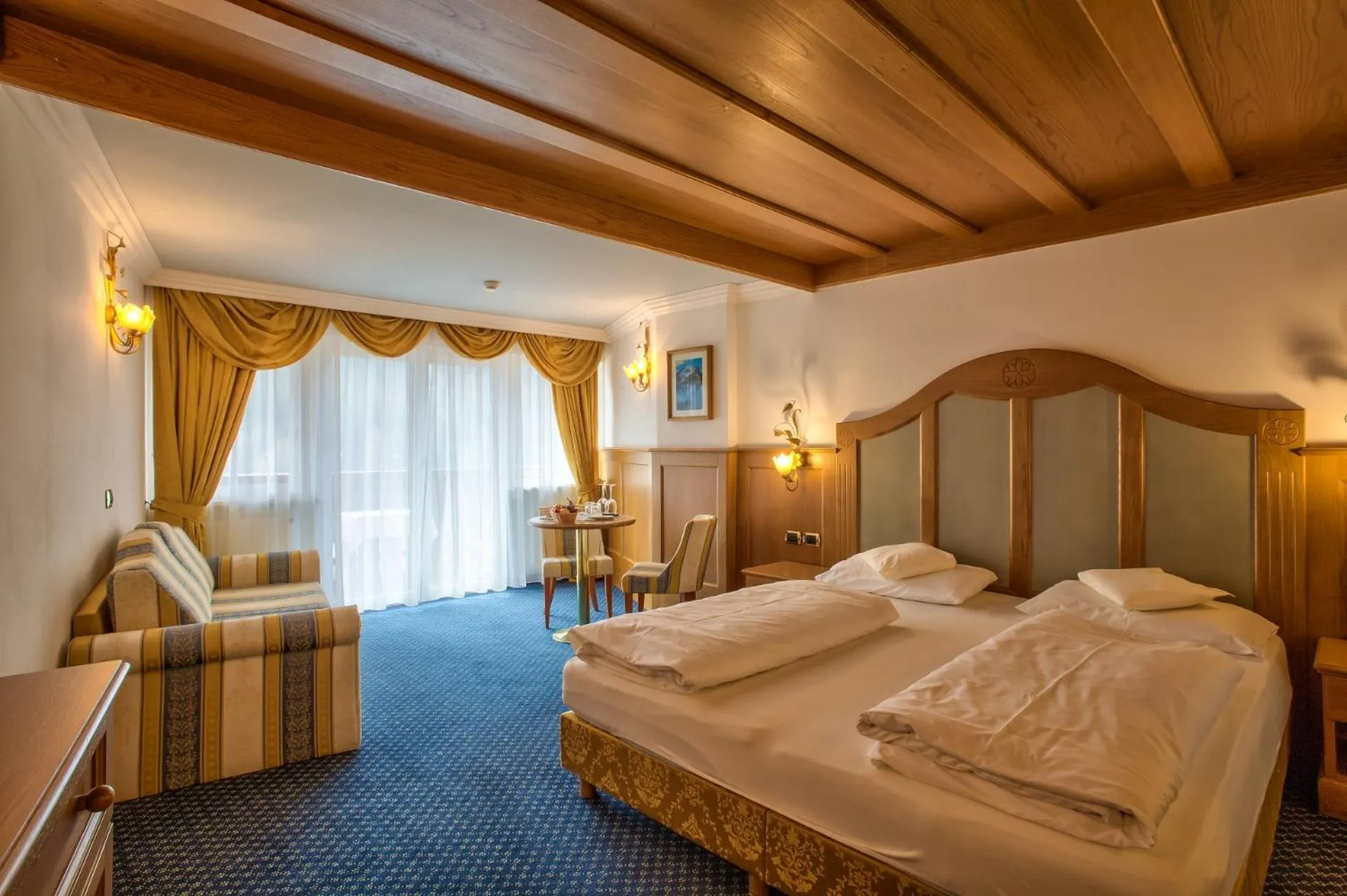 Photo of the whole room, Bed in Diamant Spa Resort