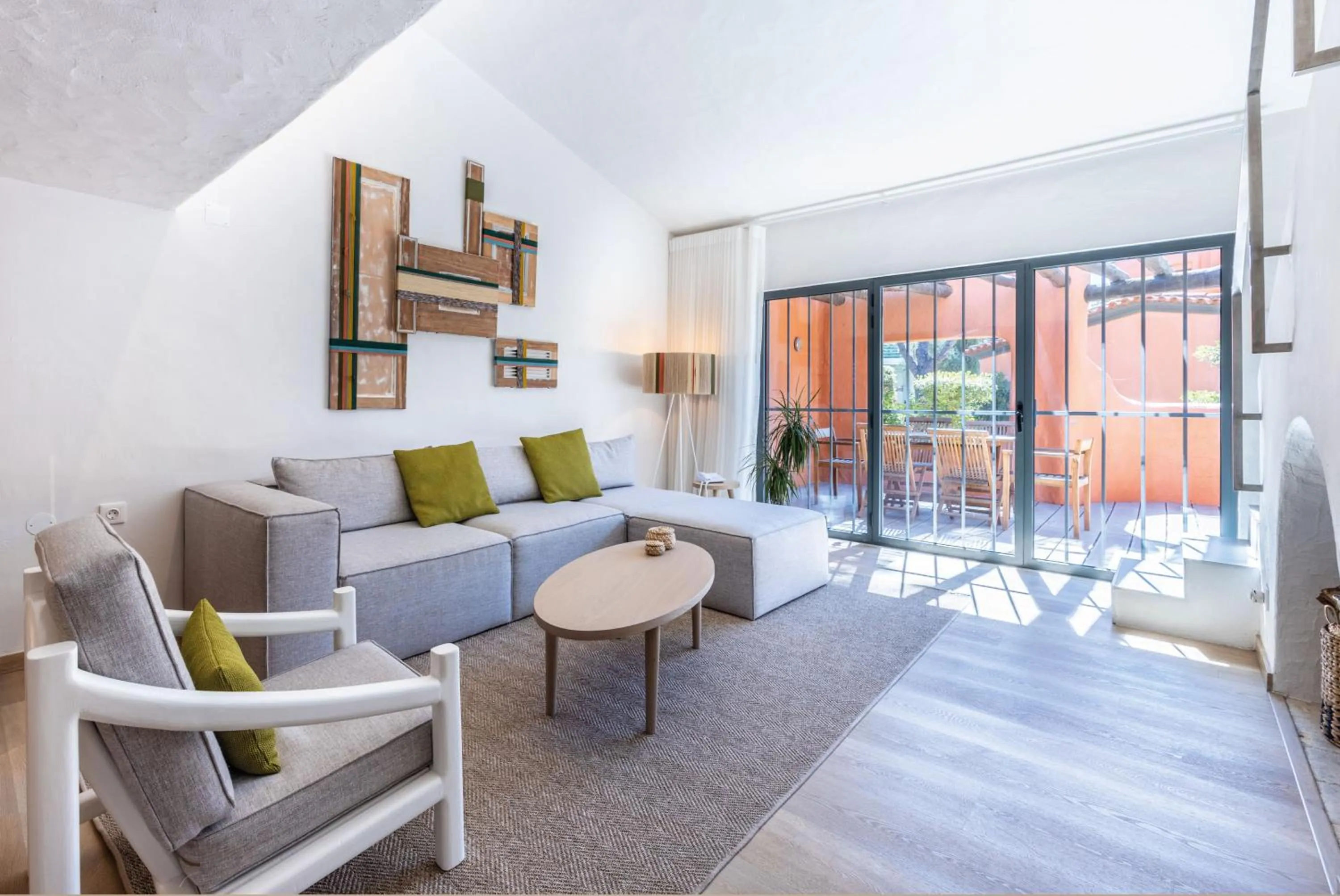 Photo of the whole room in Onyria Marinha Cascais, Vignette Collection by IHG