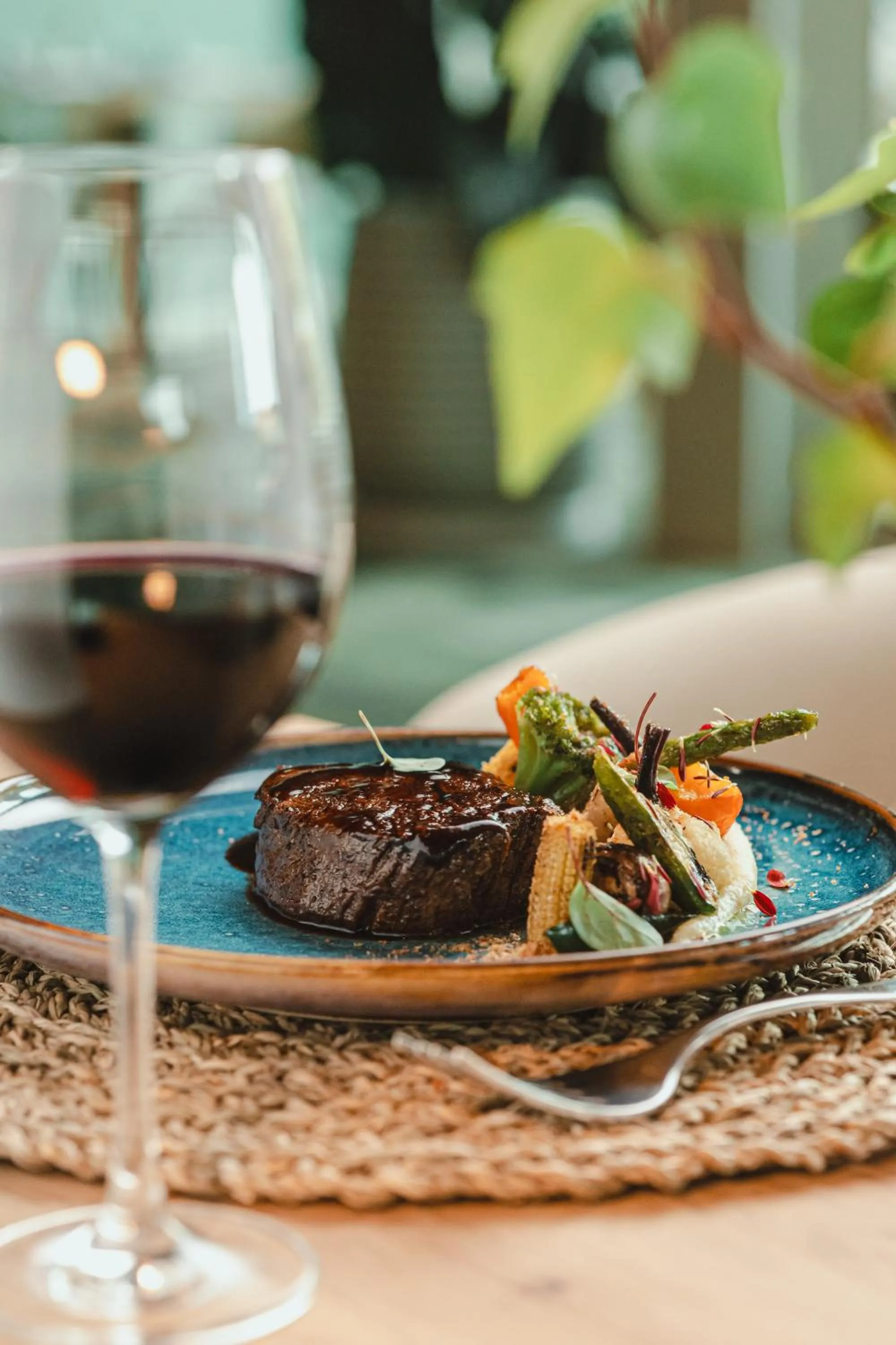 Food and drinks in Onyria Marinha Cascais, Vignette Collection by IHG