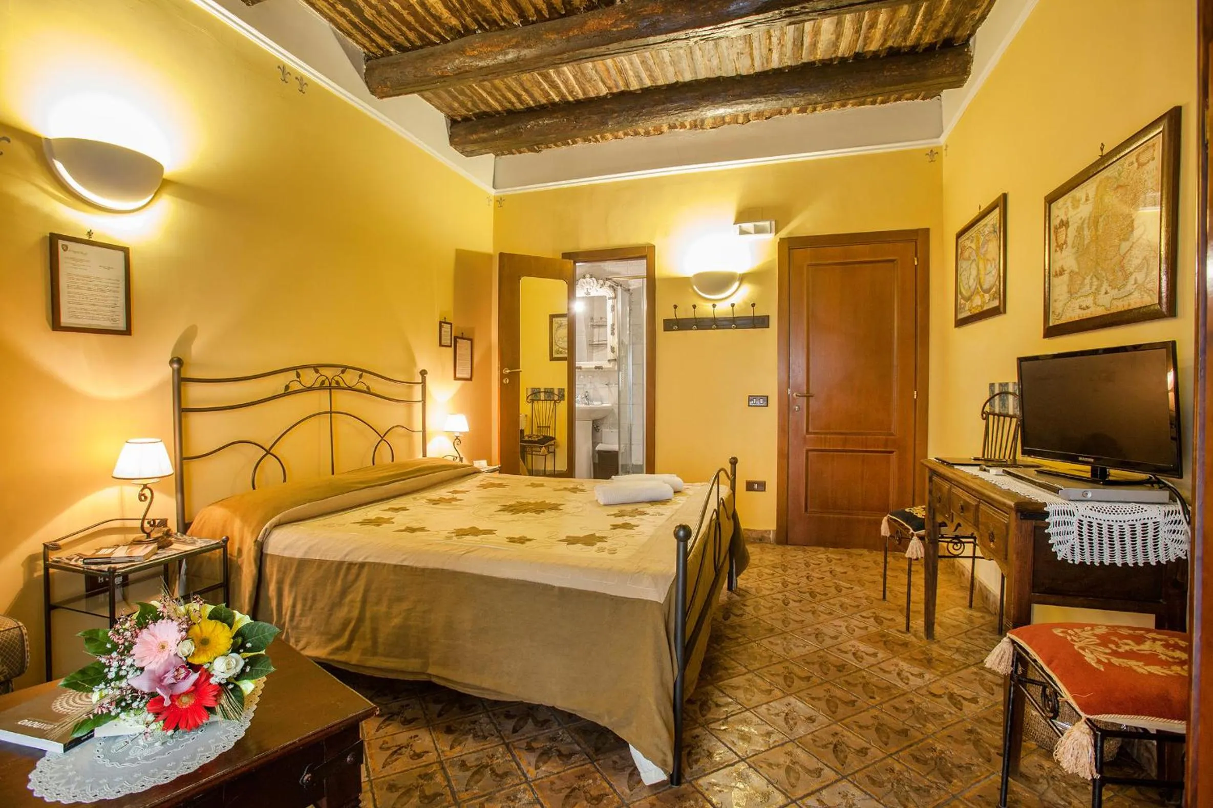 Photo of the whole room, Bed in B&B L'Alloggio Dei Vassalli