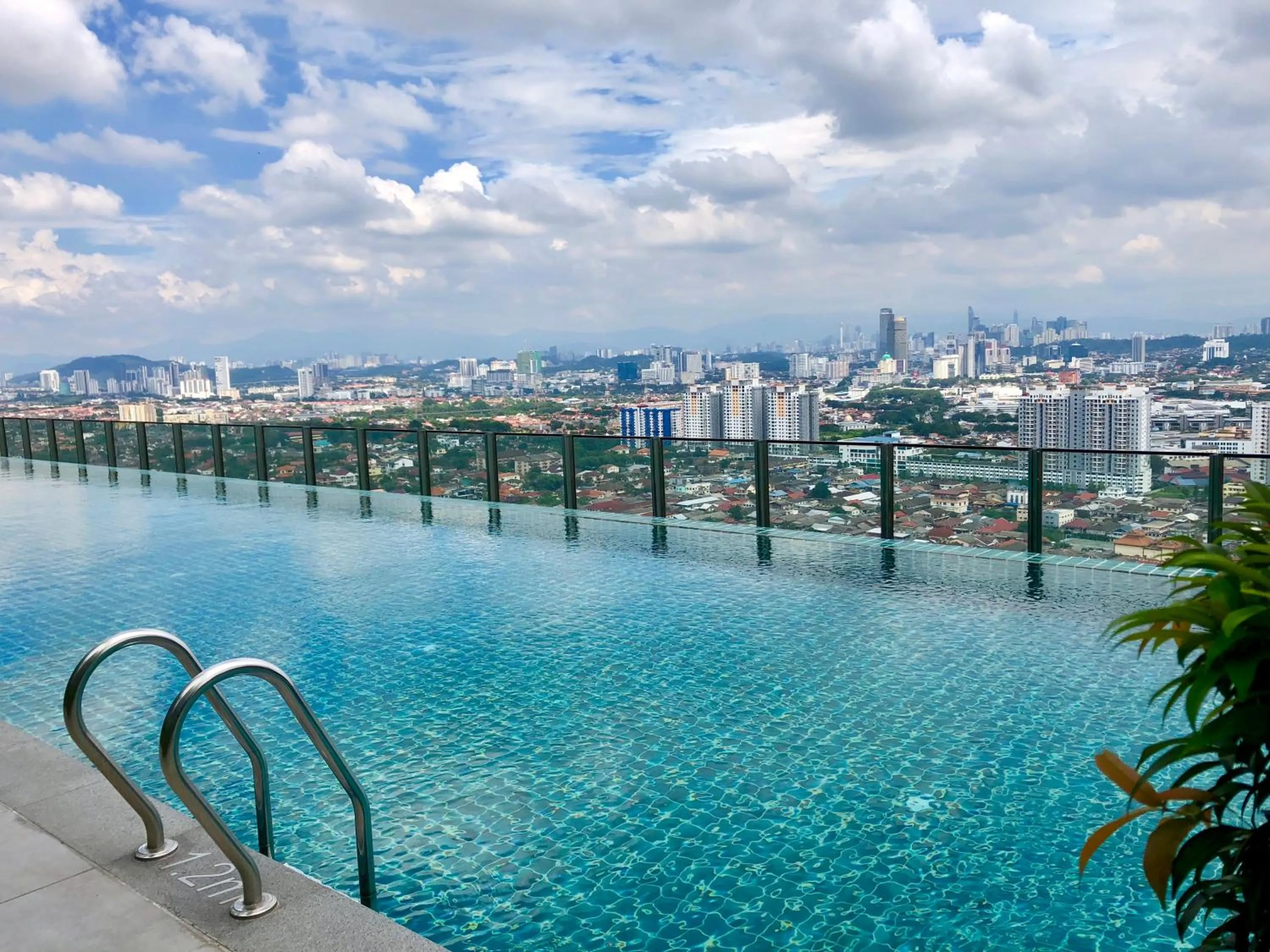 CoZy Suite @ PJ & Sunway(2 Bedroom)