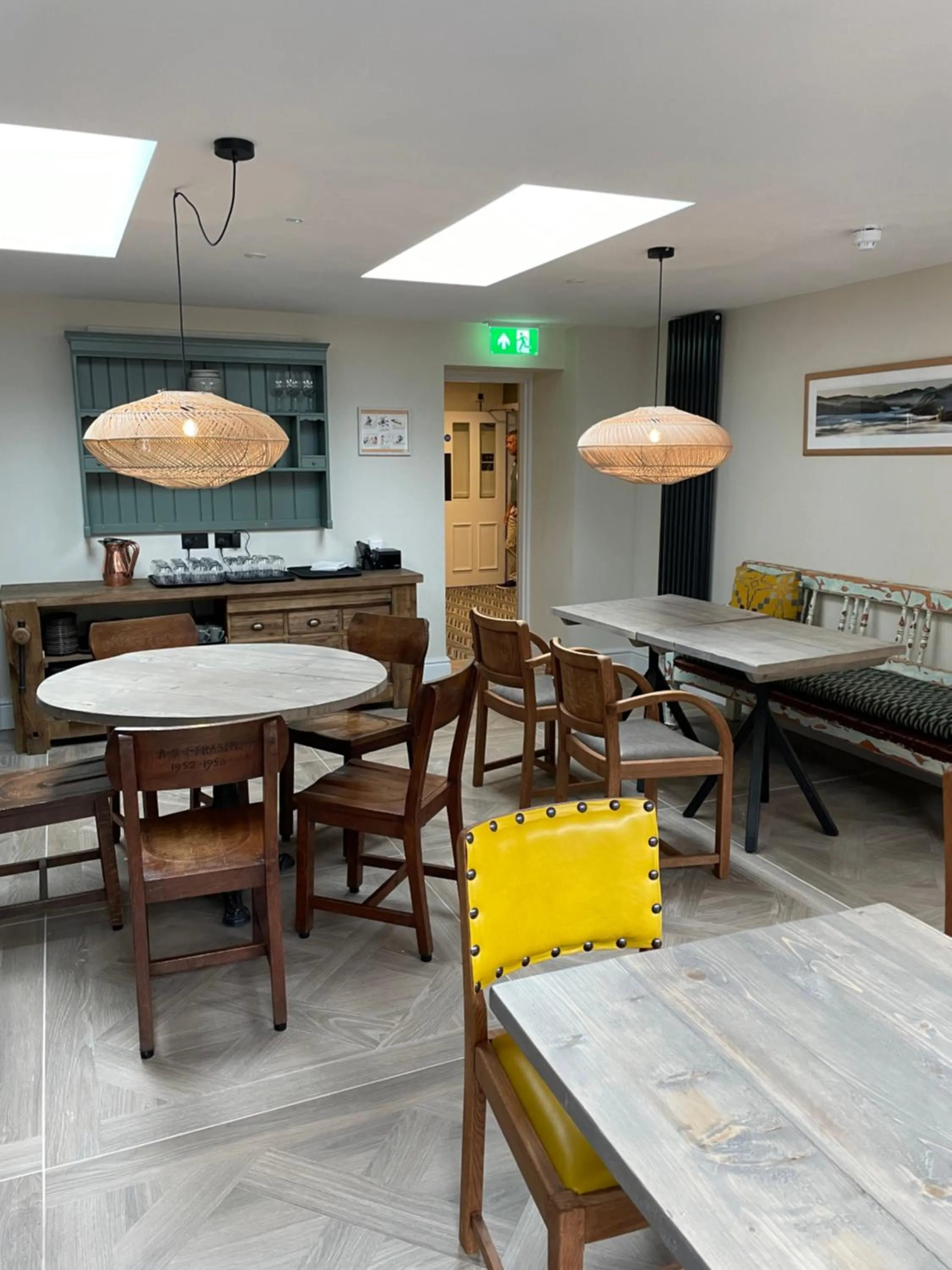 Dining area in Royal Oak Hotel