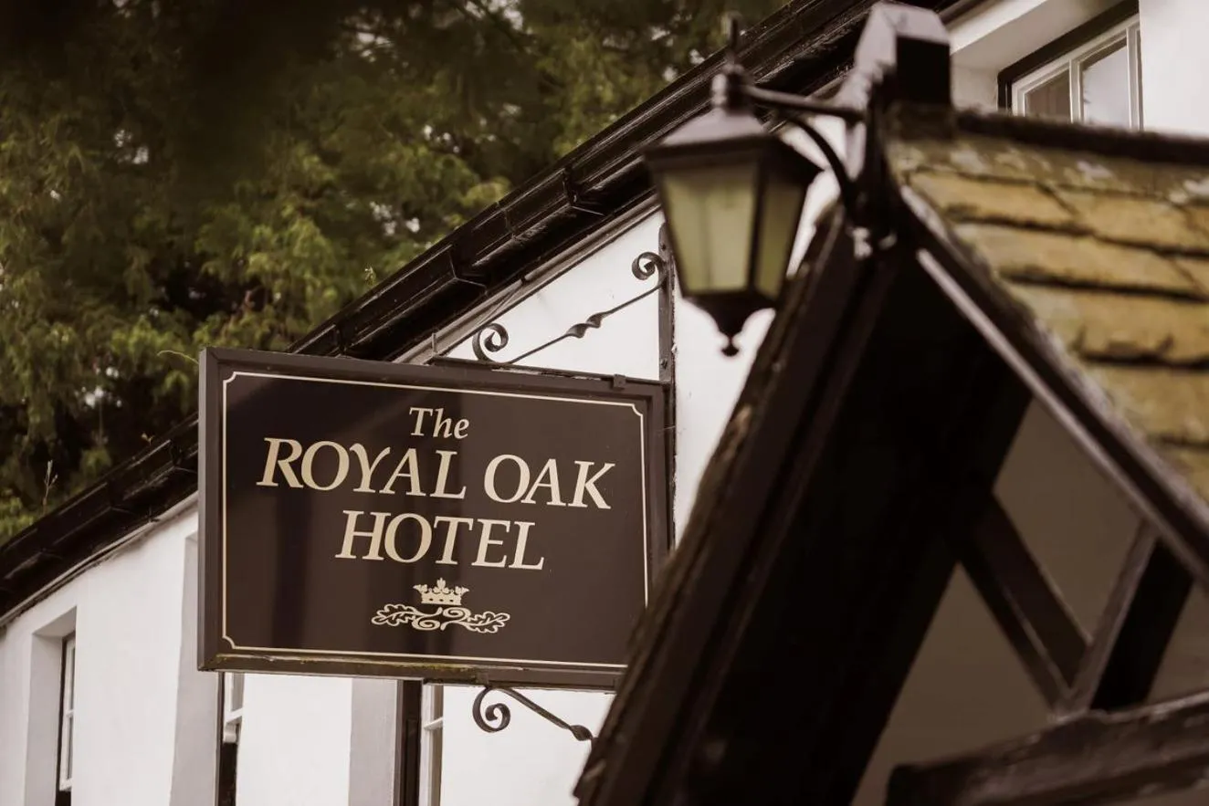 Property logo or sign in Royal Oak Hotel