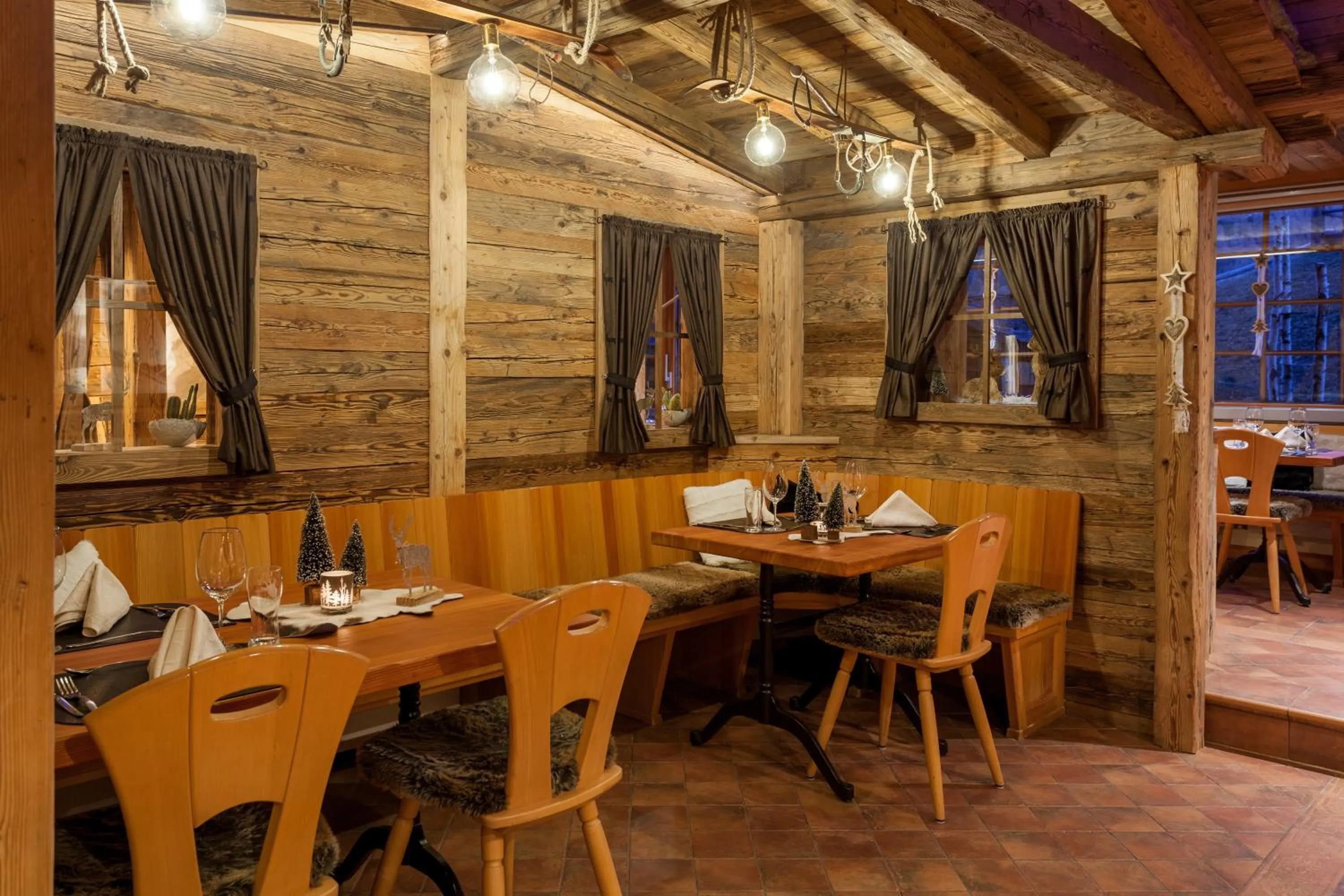 Restaurant/places to eat in Silvana Mountain Hotel