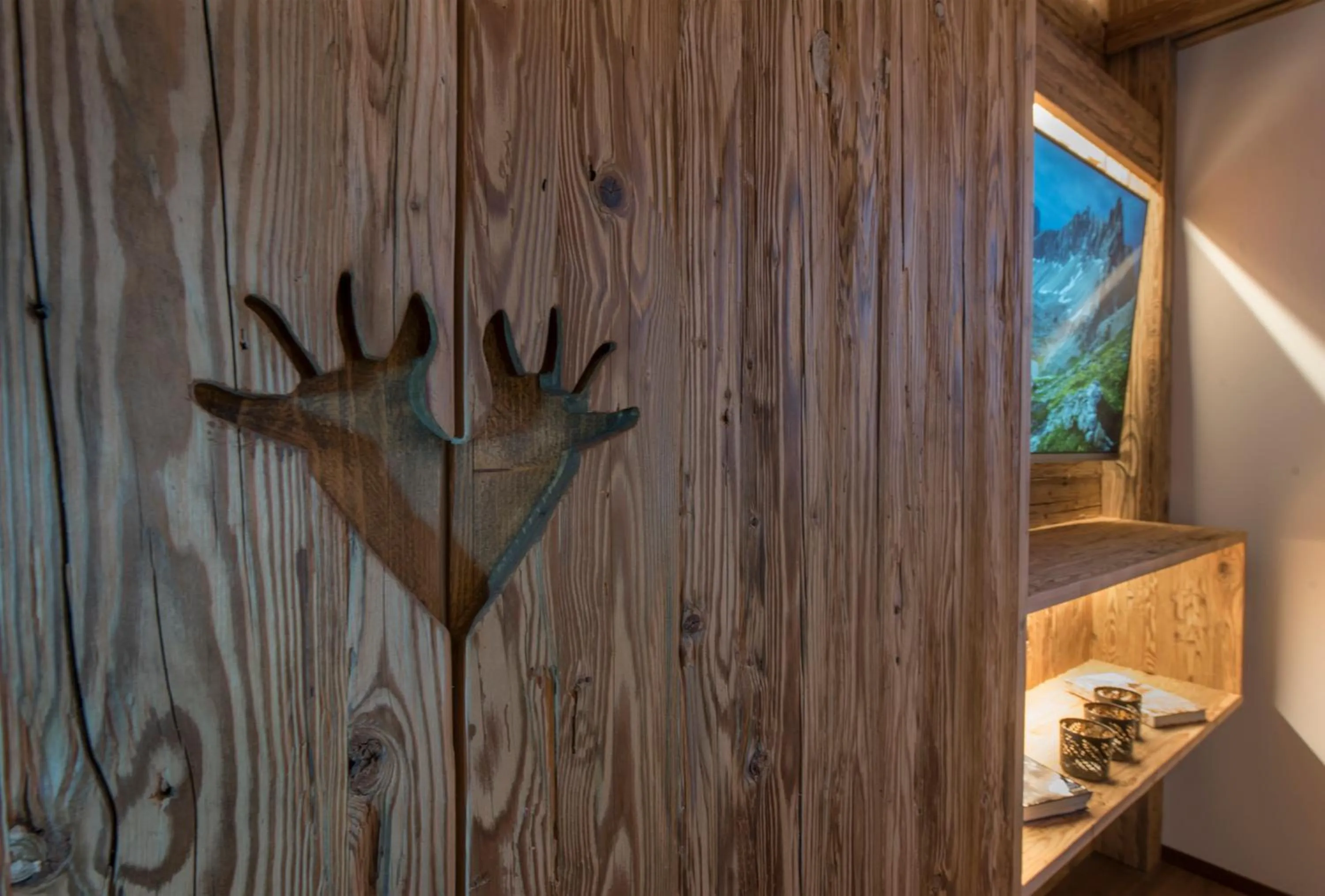 Decorative detail in Silvana Mountain Hotel