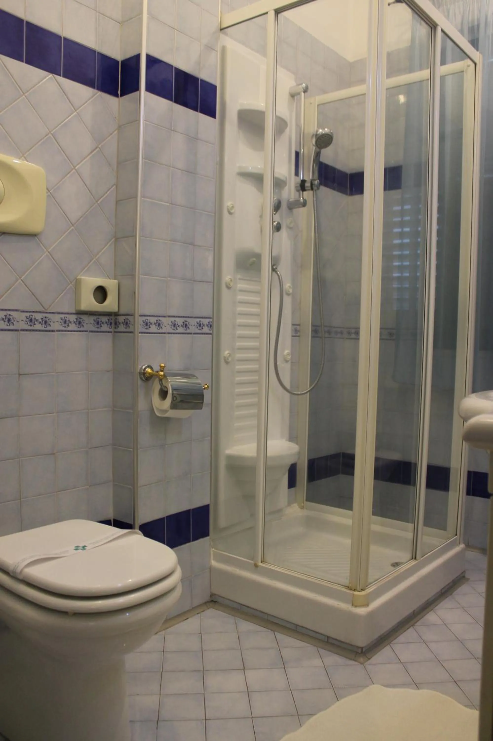 Bathroom in Hotel Malaga