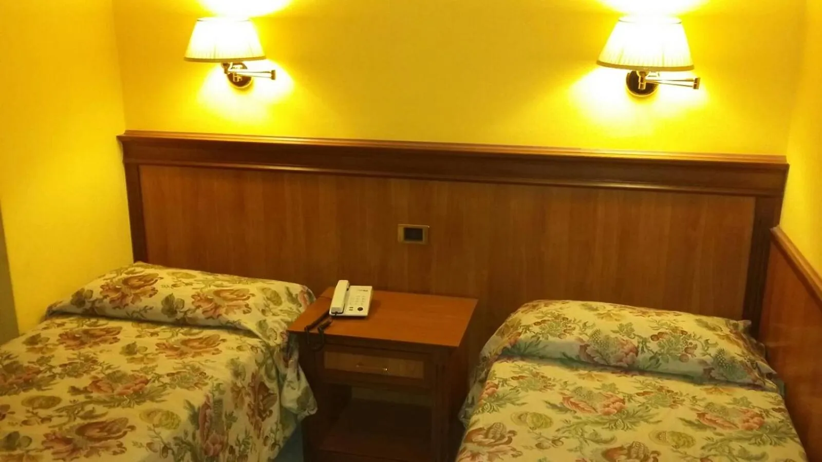 bunk bed, Bed in Hotel Malaga