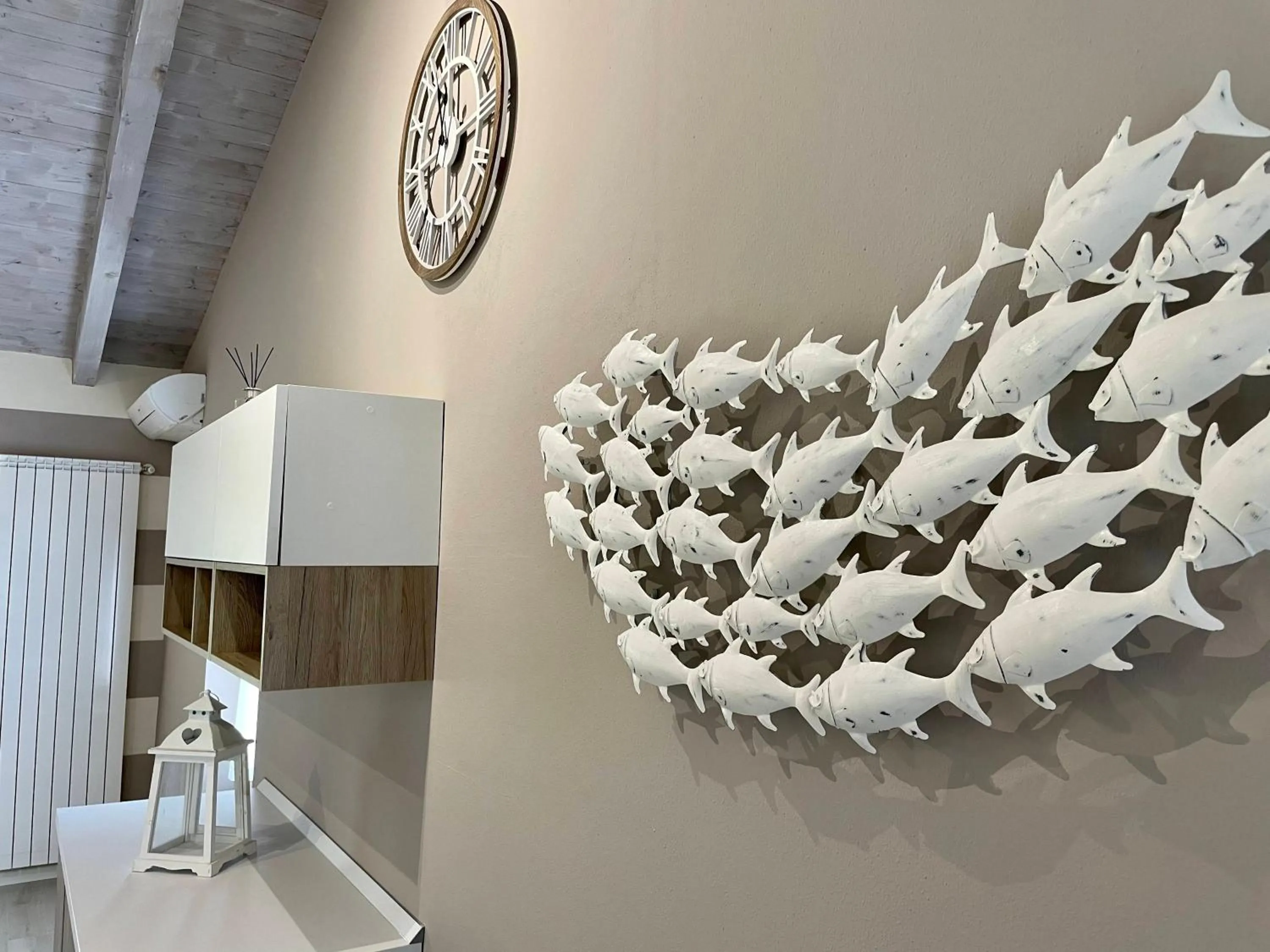 Decorative detail in Bertoletta Village Apartments