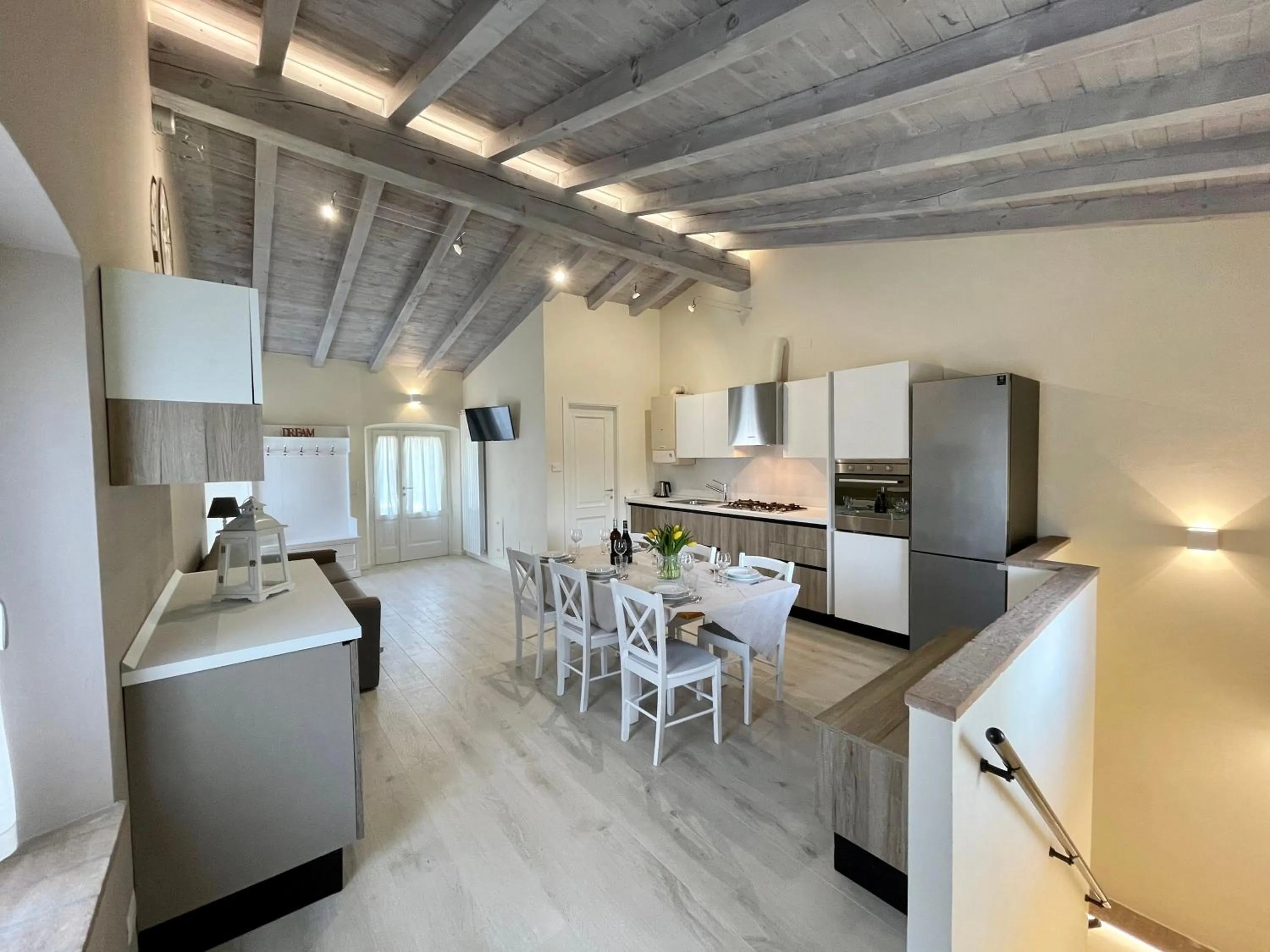 Kitchen or kitchenette in Bertoletta Village Apartments