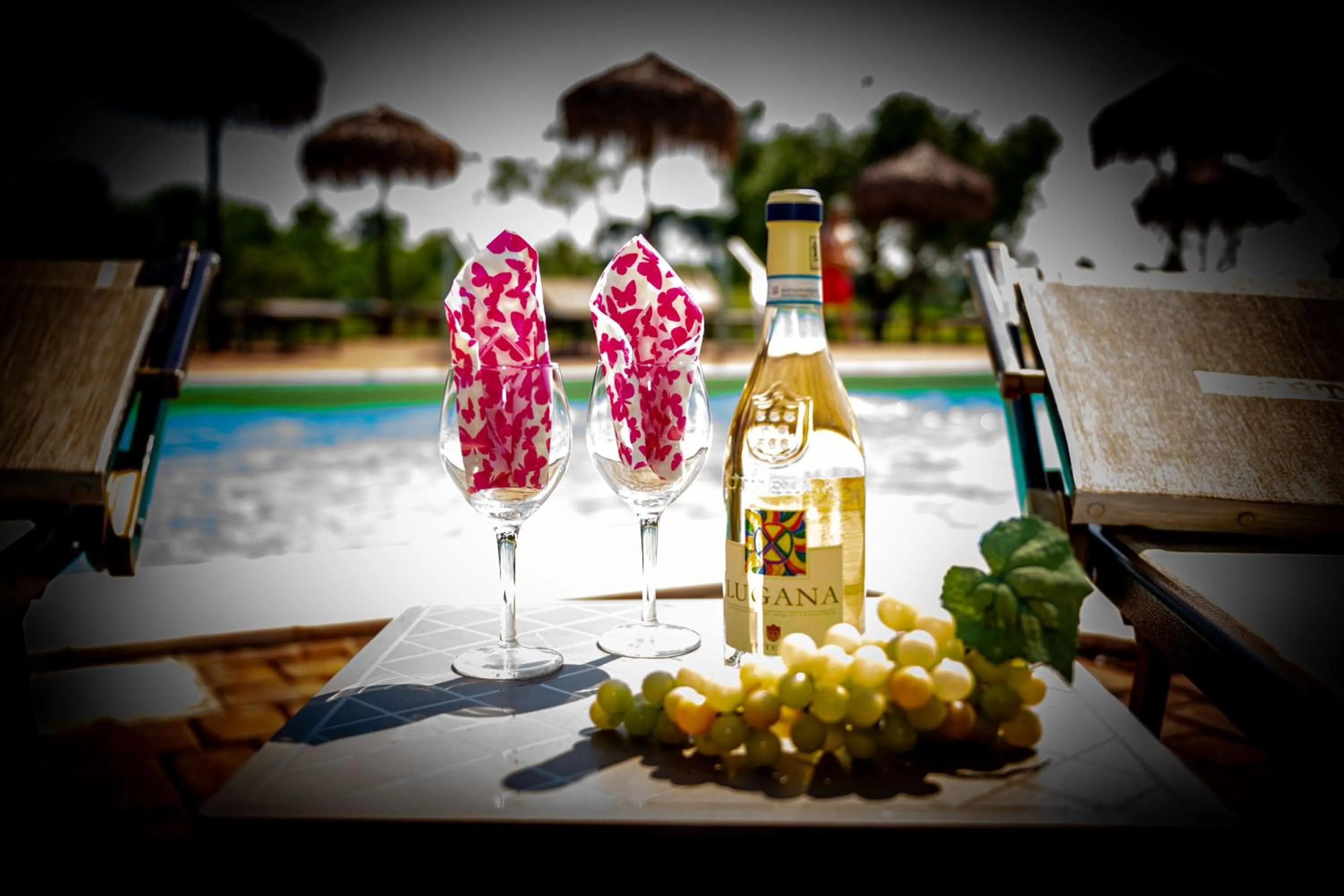 Swimming pool in Bertoletta Village Apartments