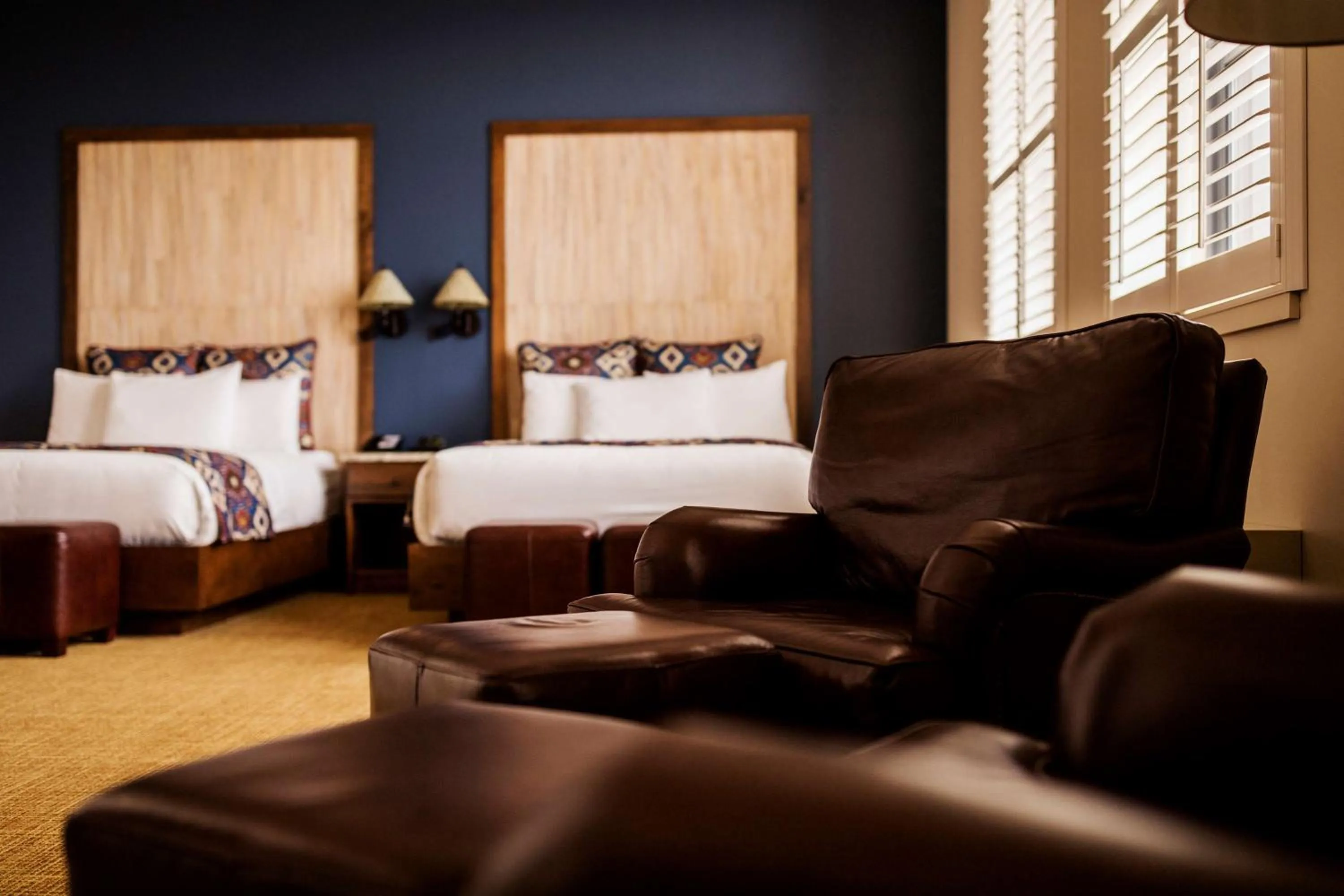 Bed in Tailwater Lodge Altmar, Tapestry Collection By Hilton