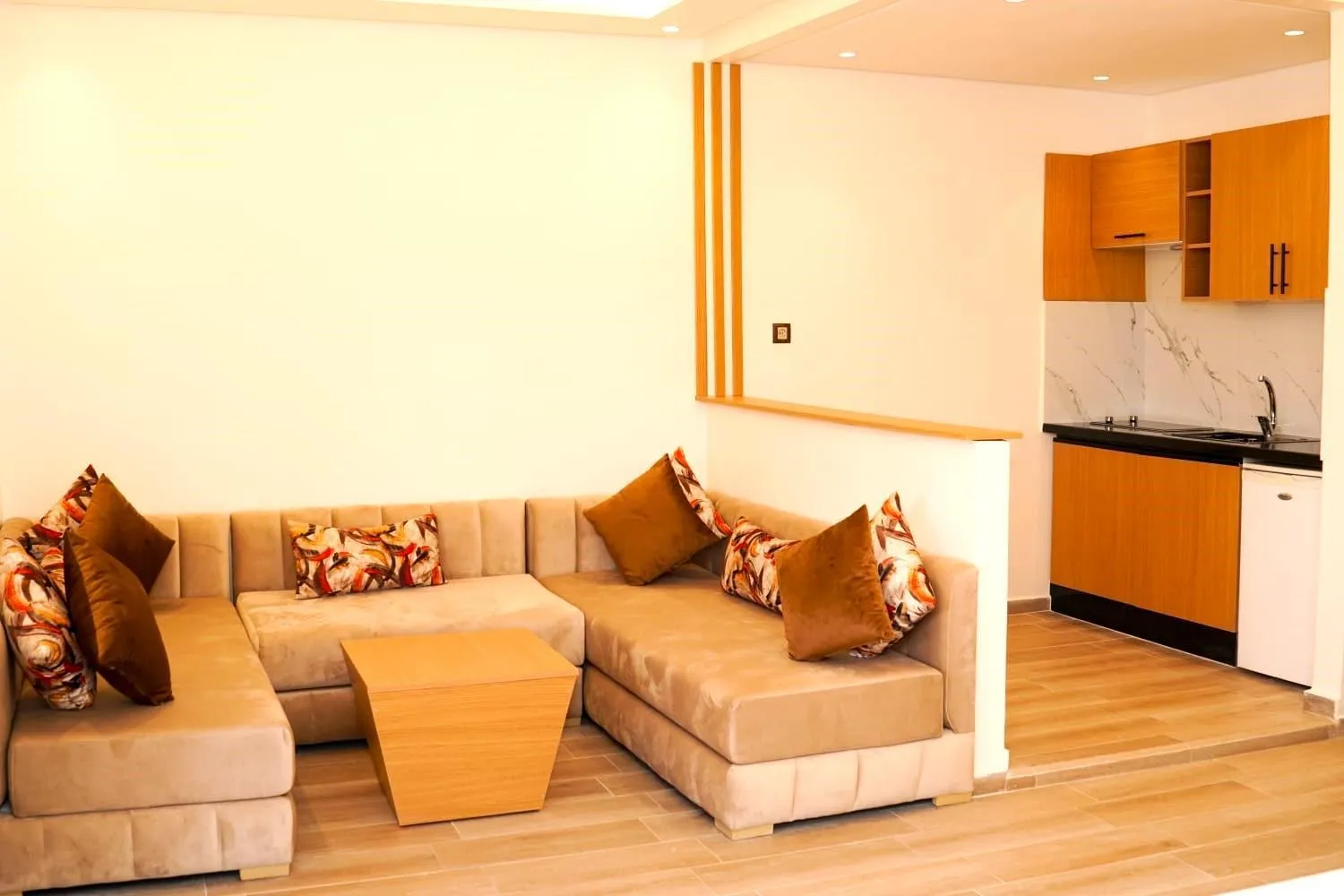 Hotel EZZAHIA by HMS