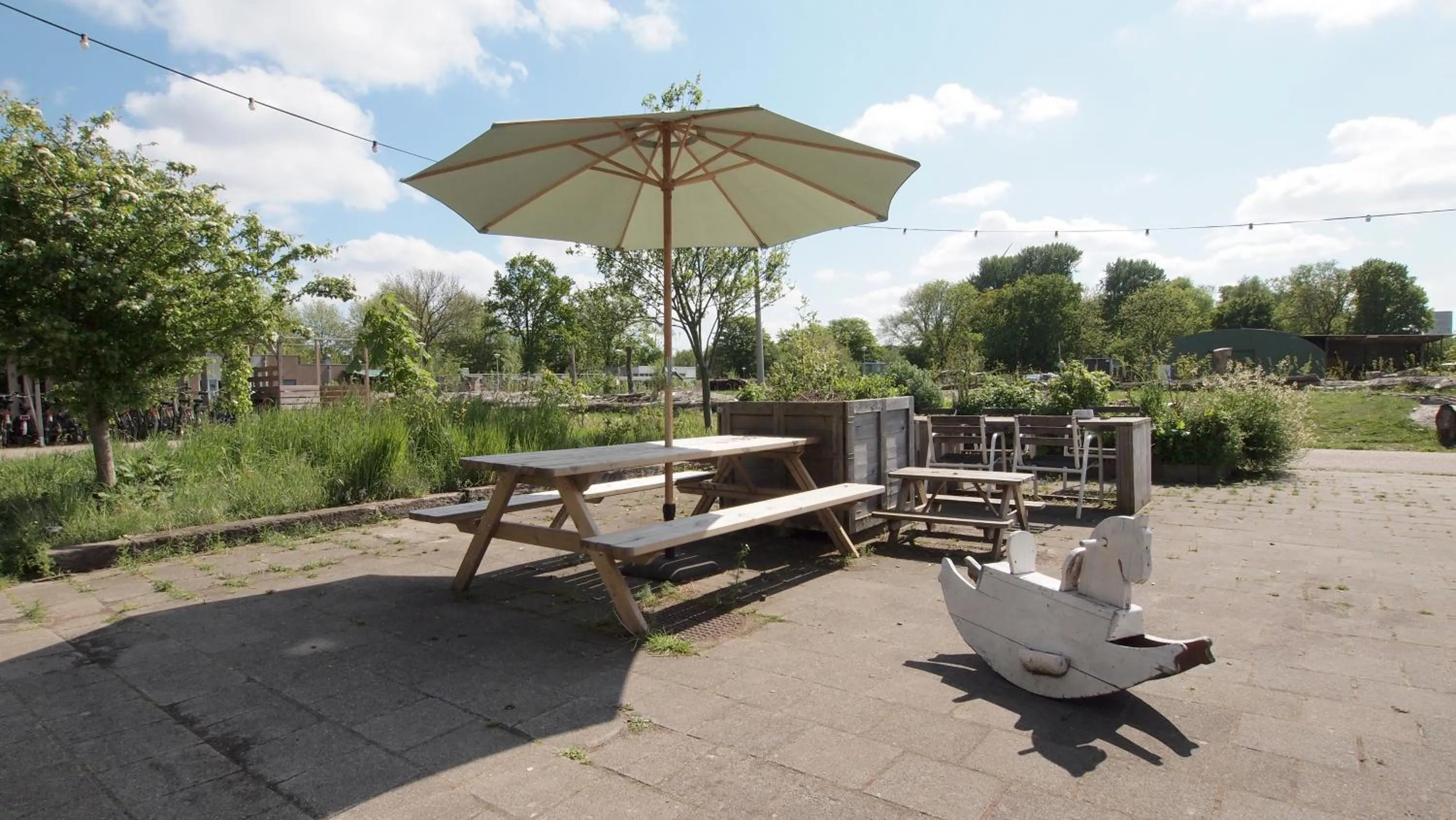 Garden in Amsterdam Farm Lodge