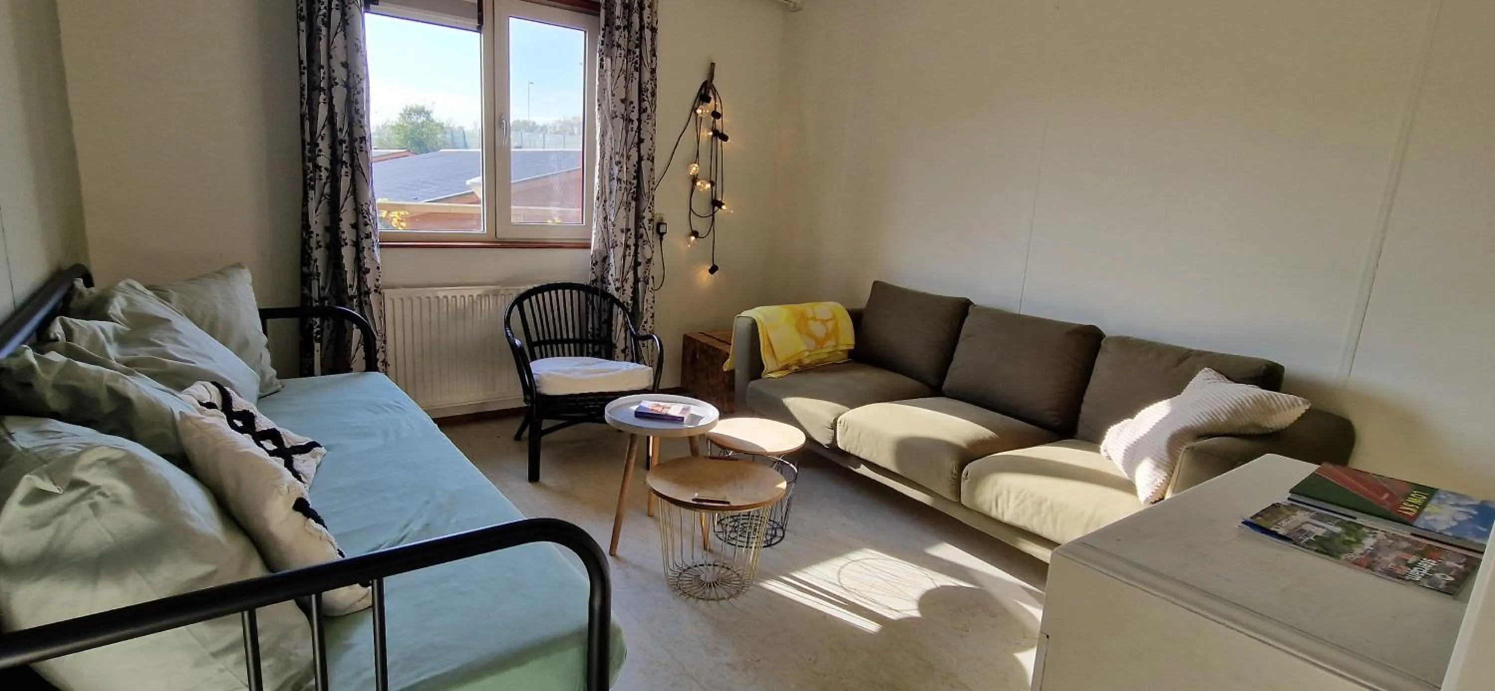 Living room in Amsterdam Farm Lodge
