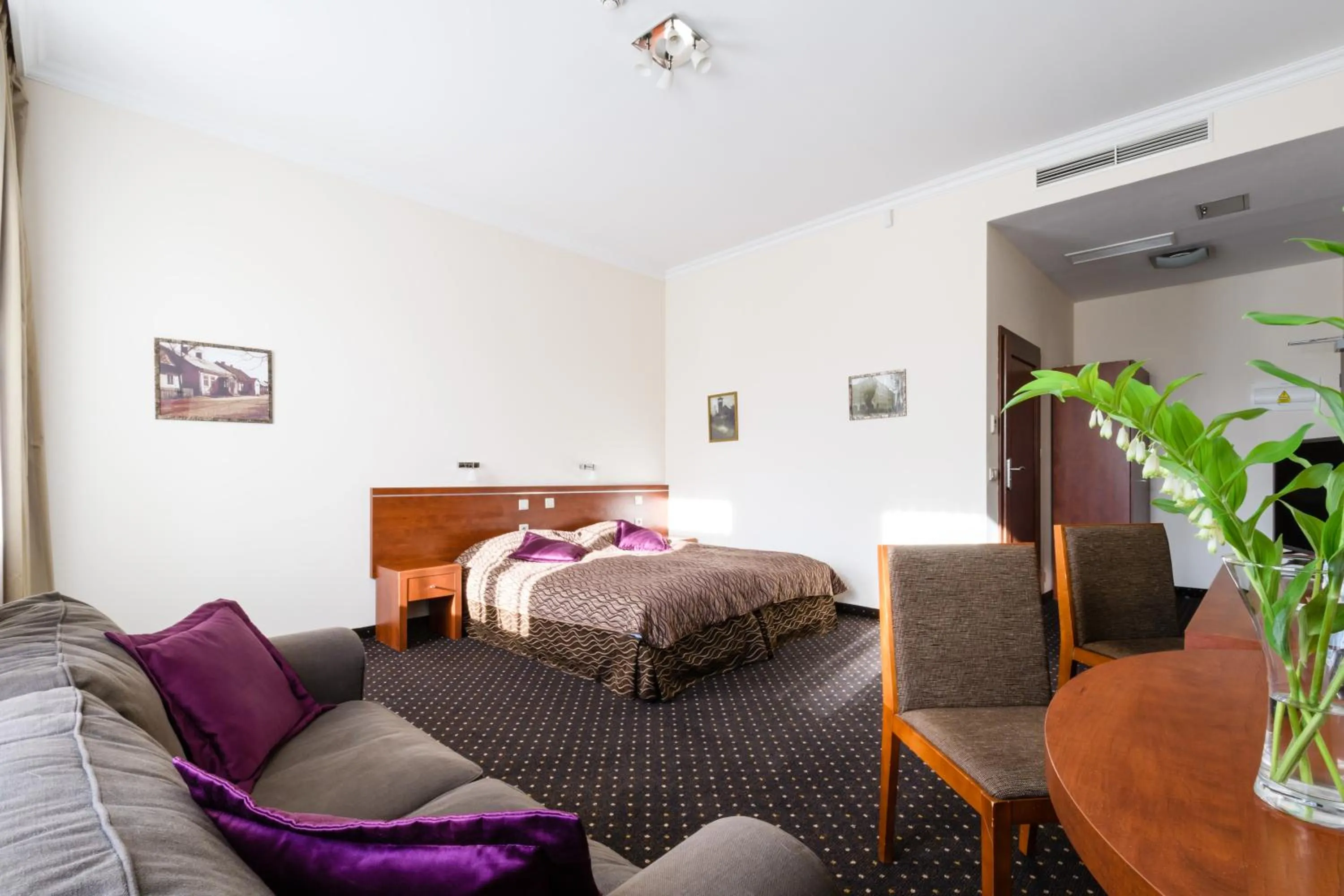 Photo of the whole room, Bed in Hotel Sitarska