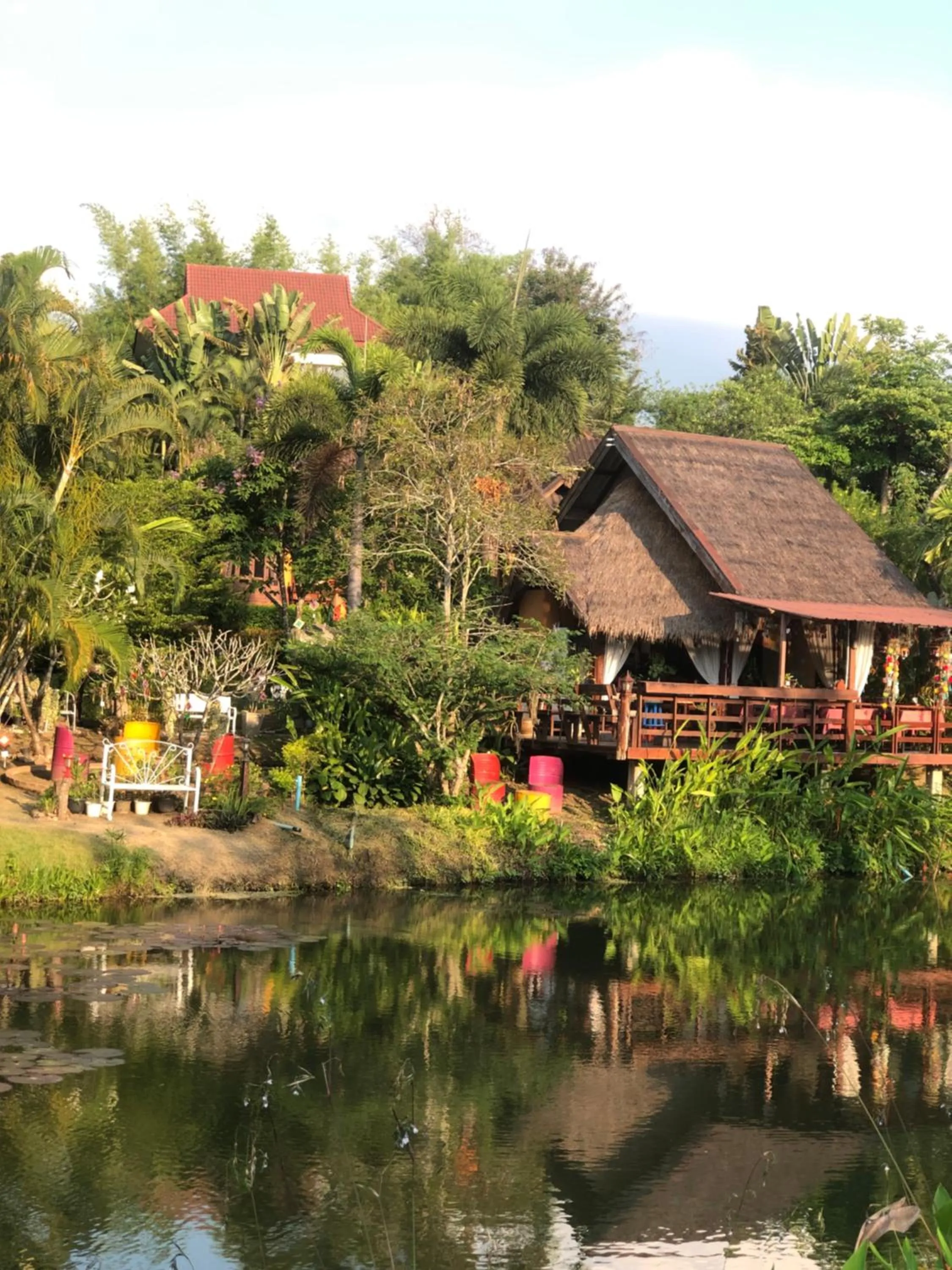Pura Vida Pai Resort