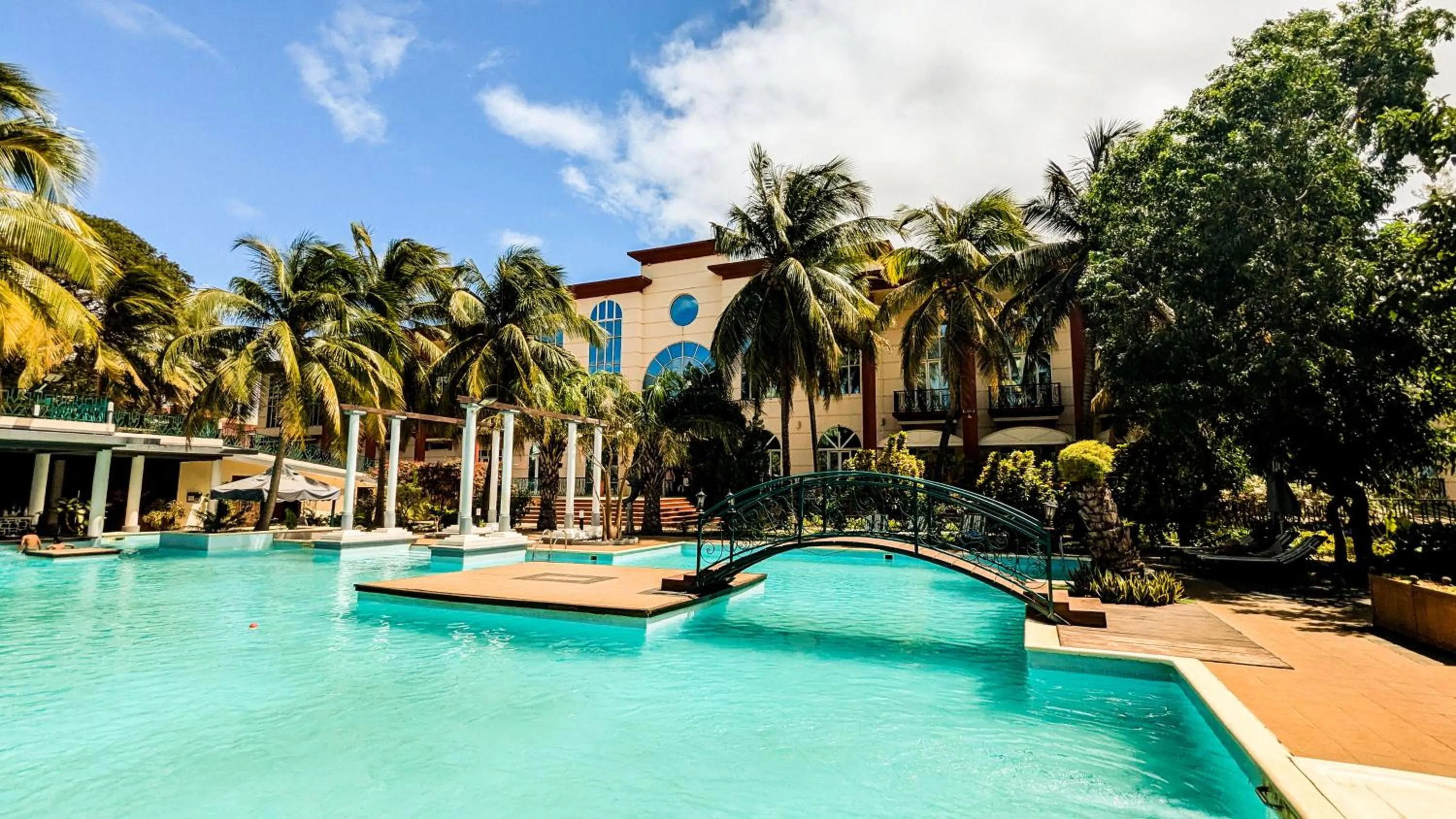 Garden view in Le Grand Hôtel Diego