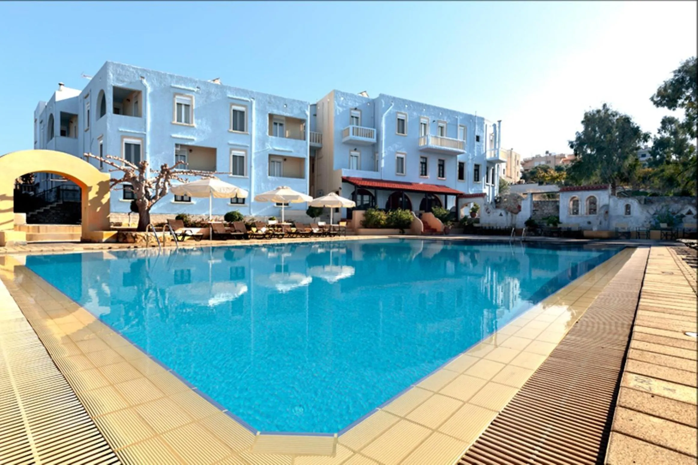 Swimming pool in Giorgi's Blue Apartments