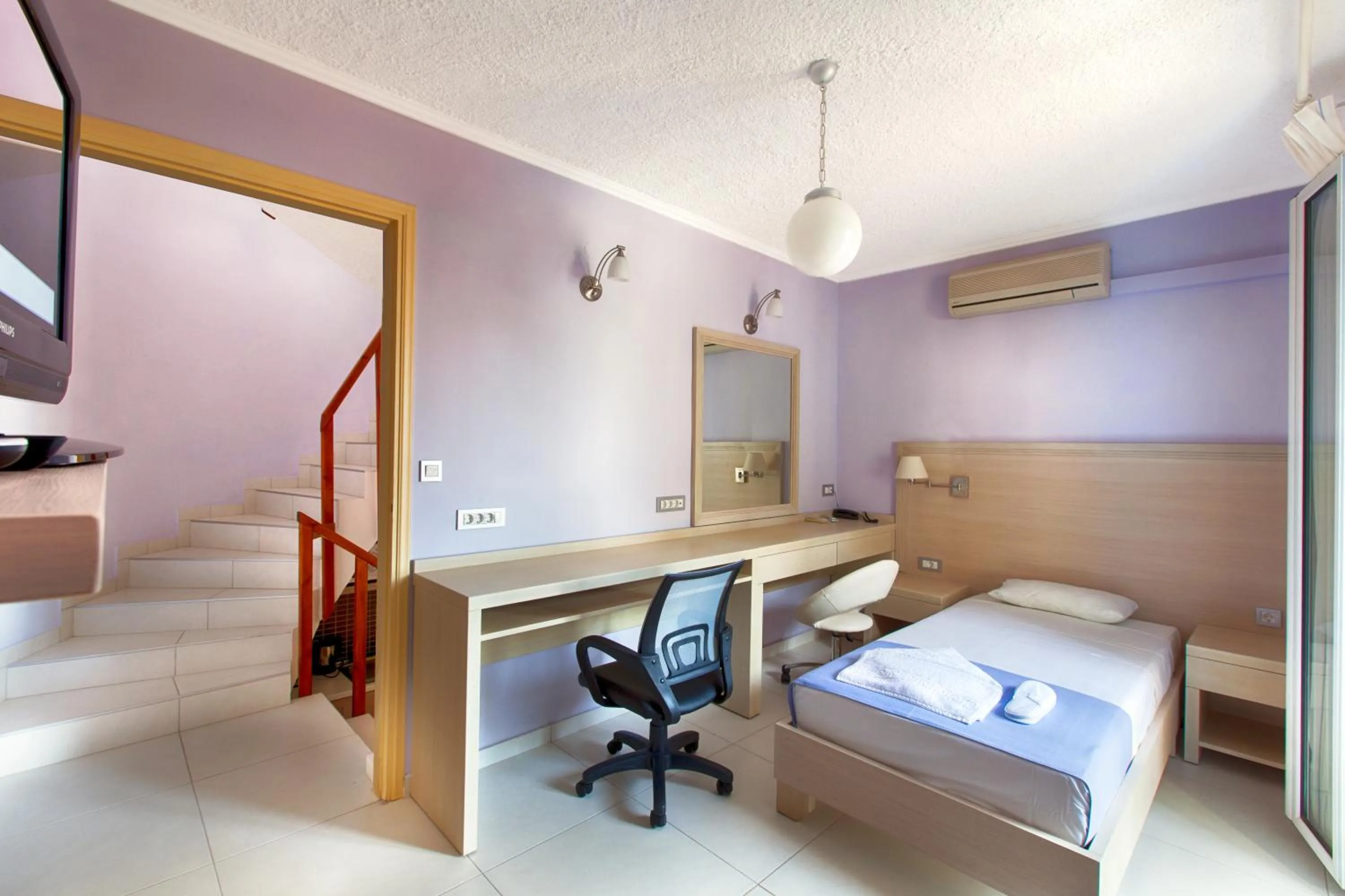 Bedroom, Bed in Giorgi's Blue Apartments