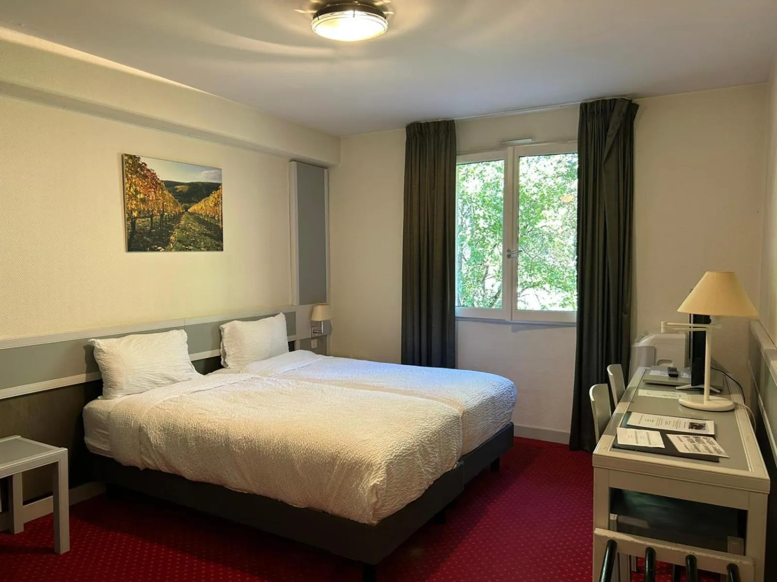 Bedroom, Bed in Hostellerie St Vincent