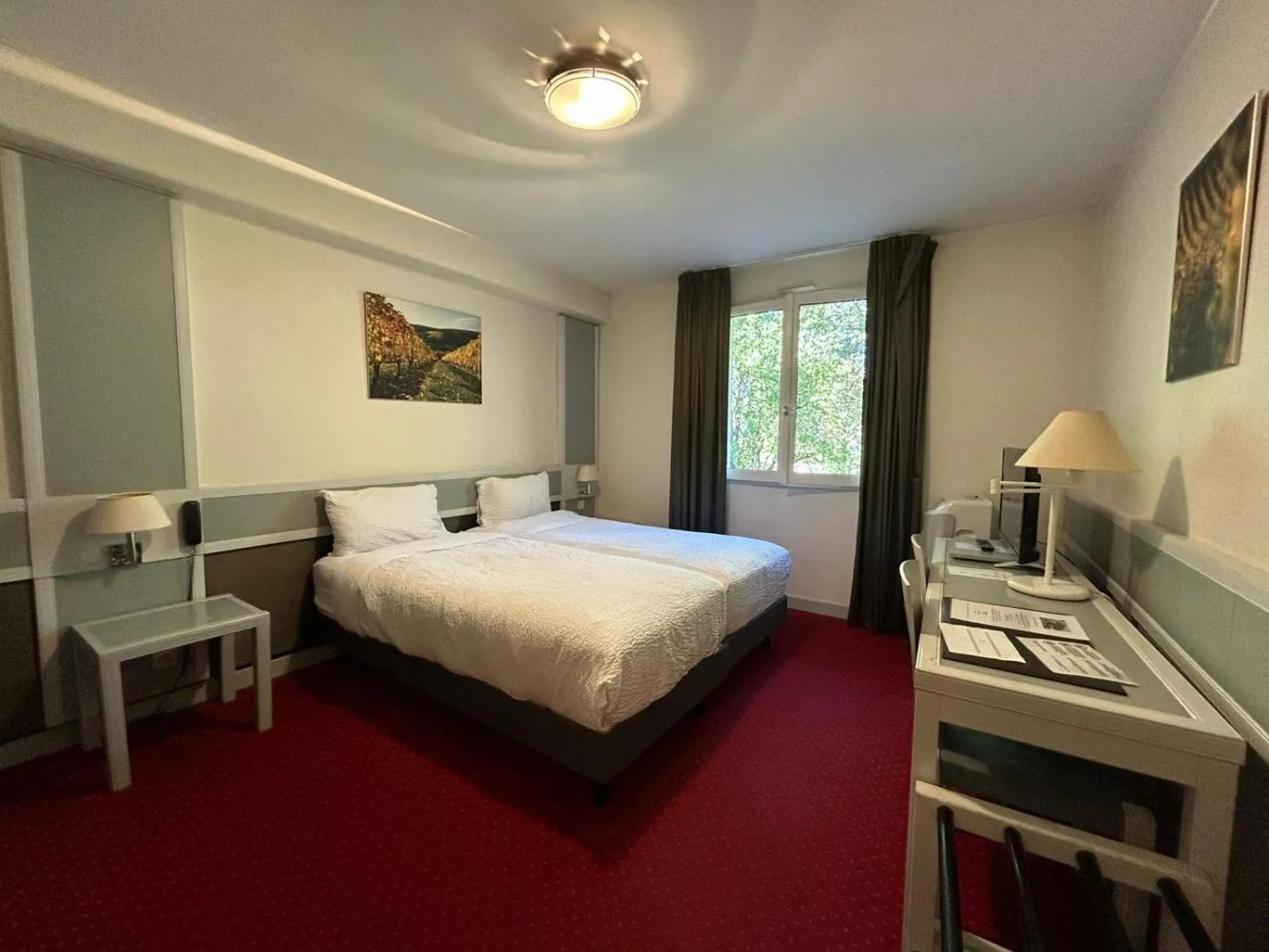 Bedroom, Bed in Hostellerie St Vincent