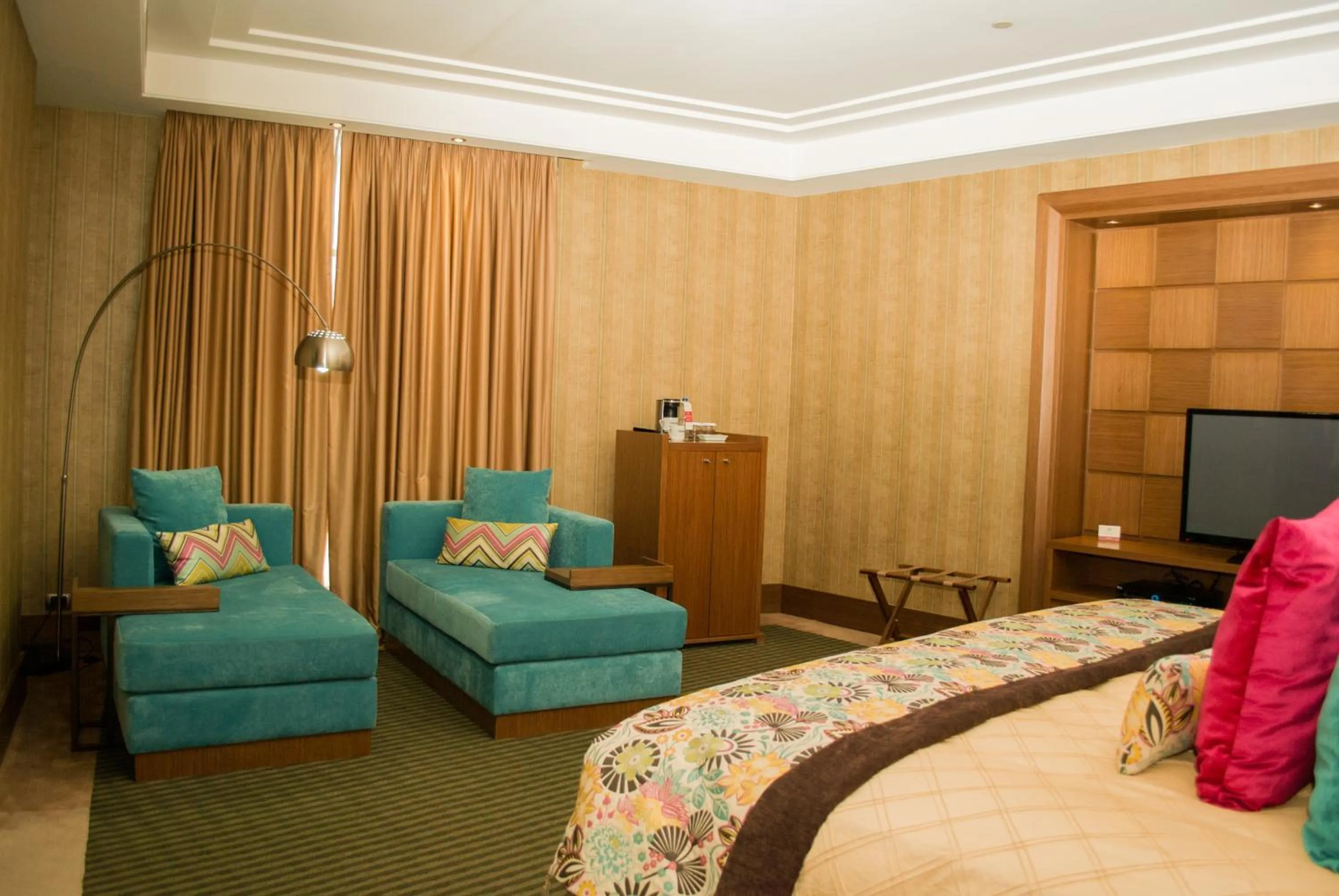 Bedroom, Bed in Hesperia WTC Valencia