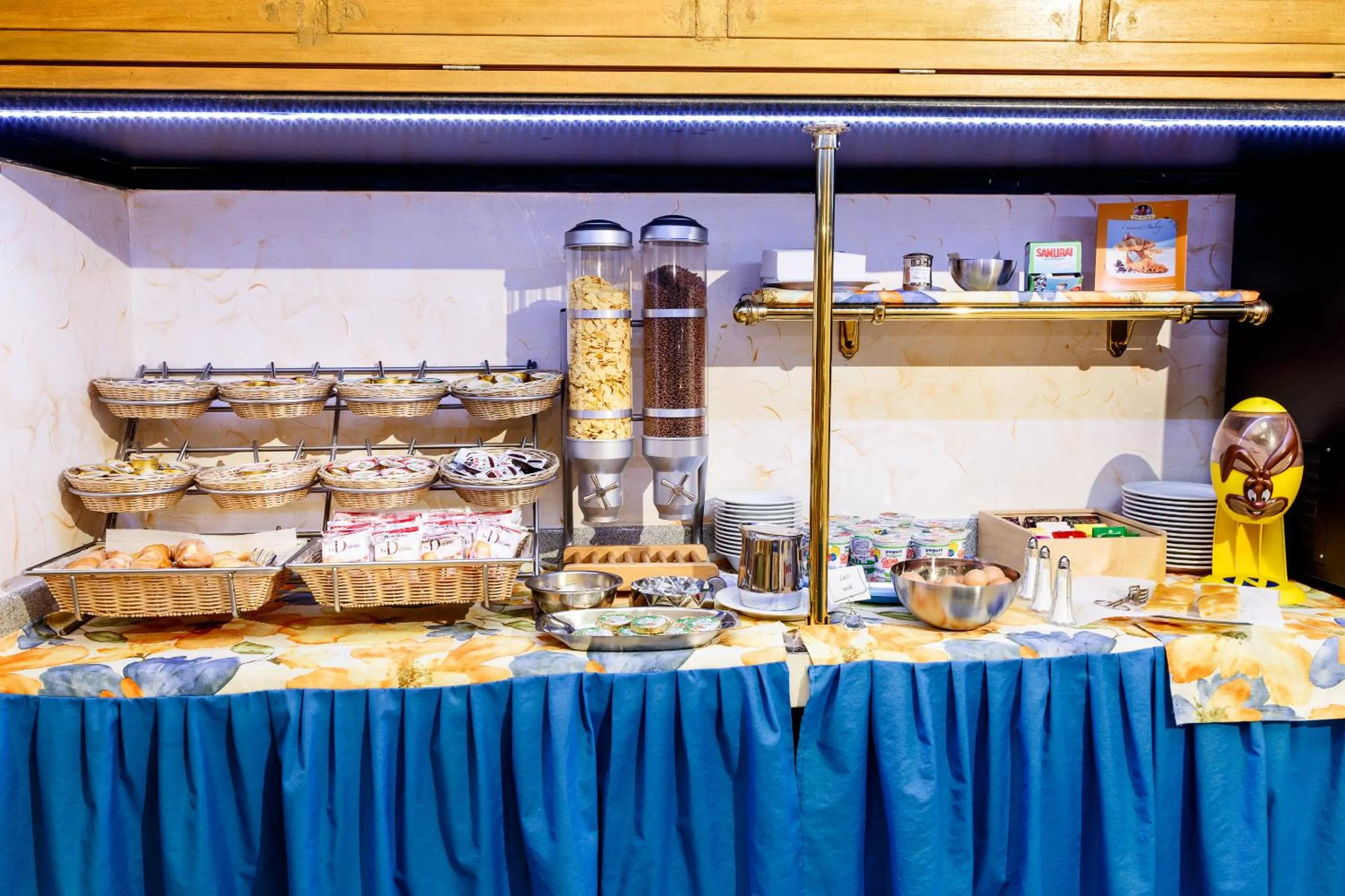 Food in Hotel Veronese