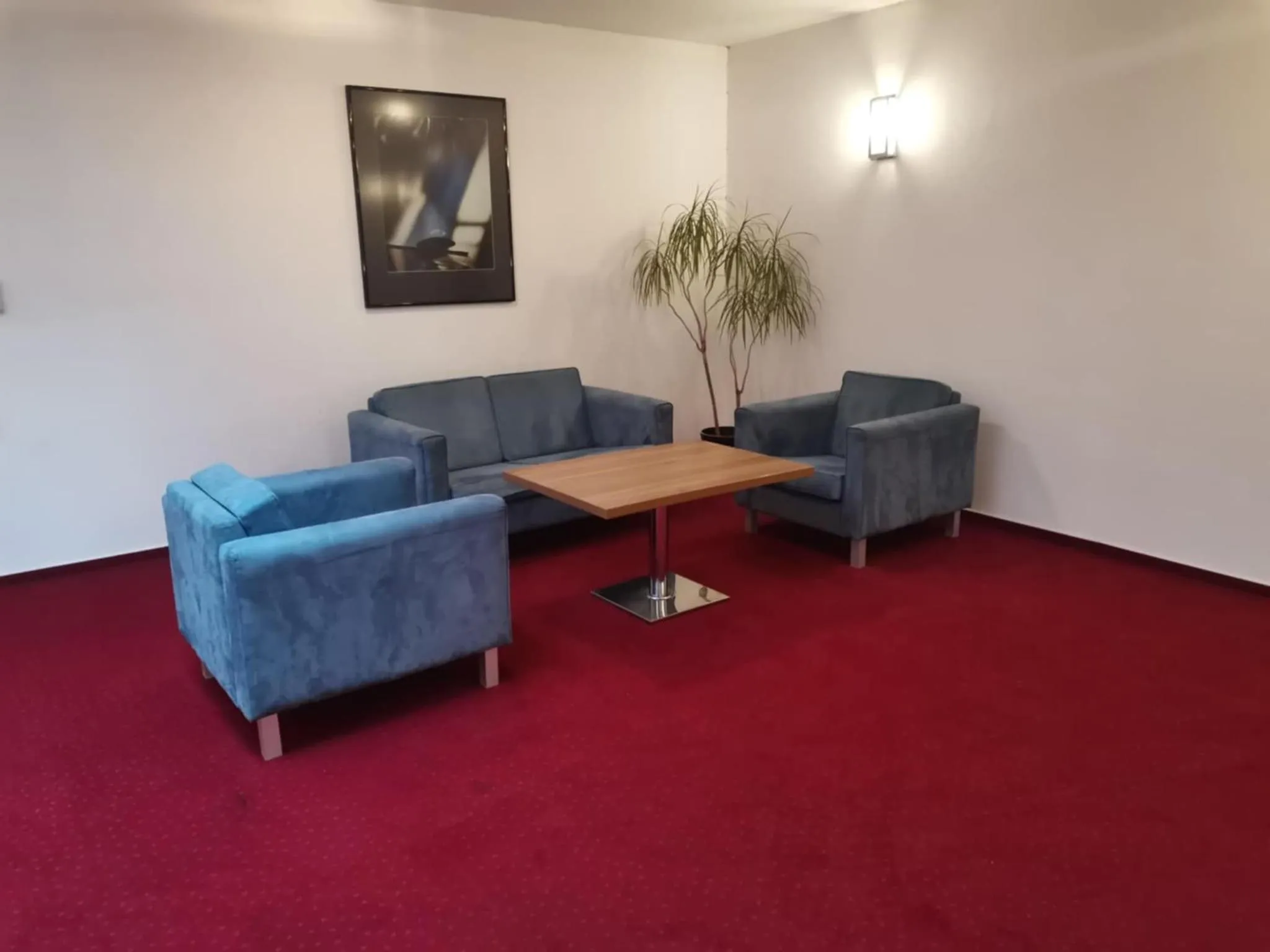 Seating area in Hotel Monde