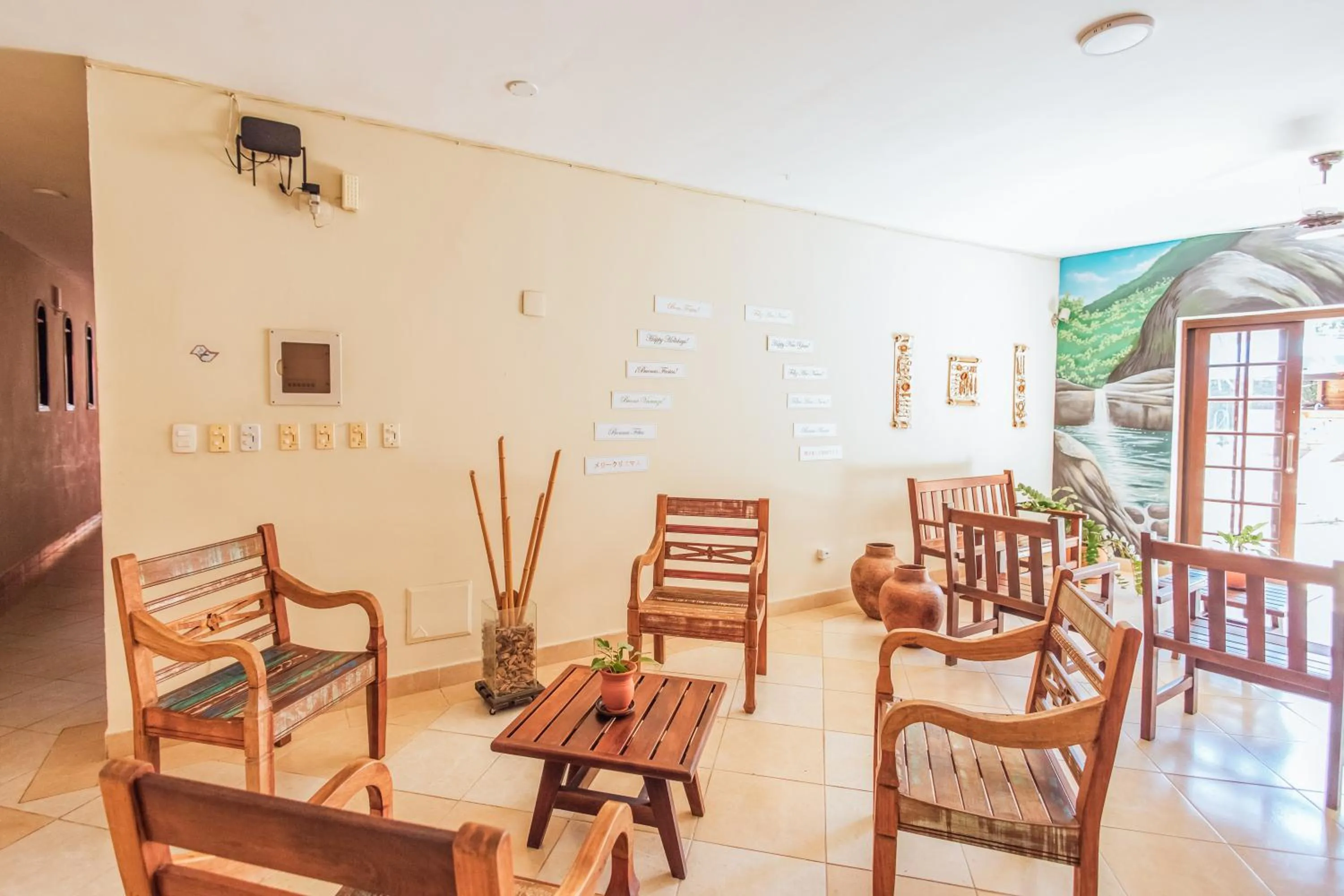 Seating area in VELINN Pousada Casa de Pedra Ilhabela