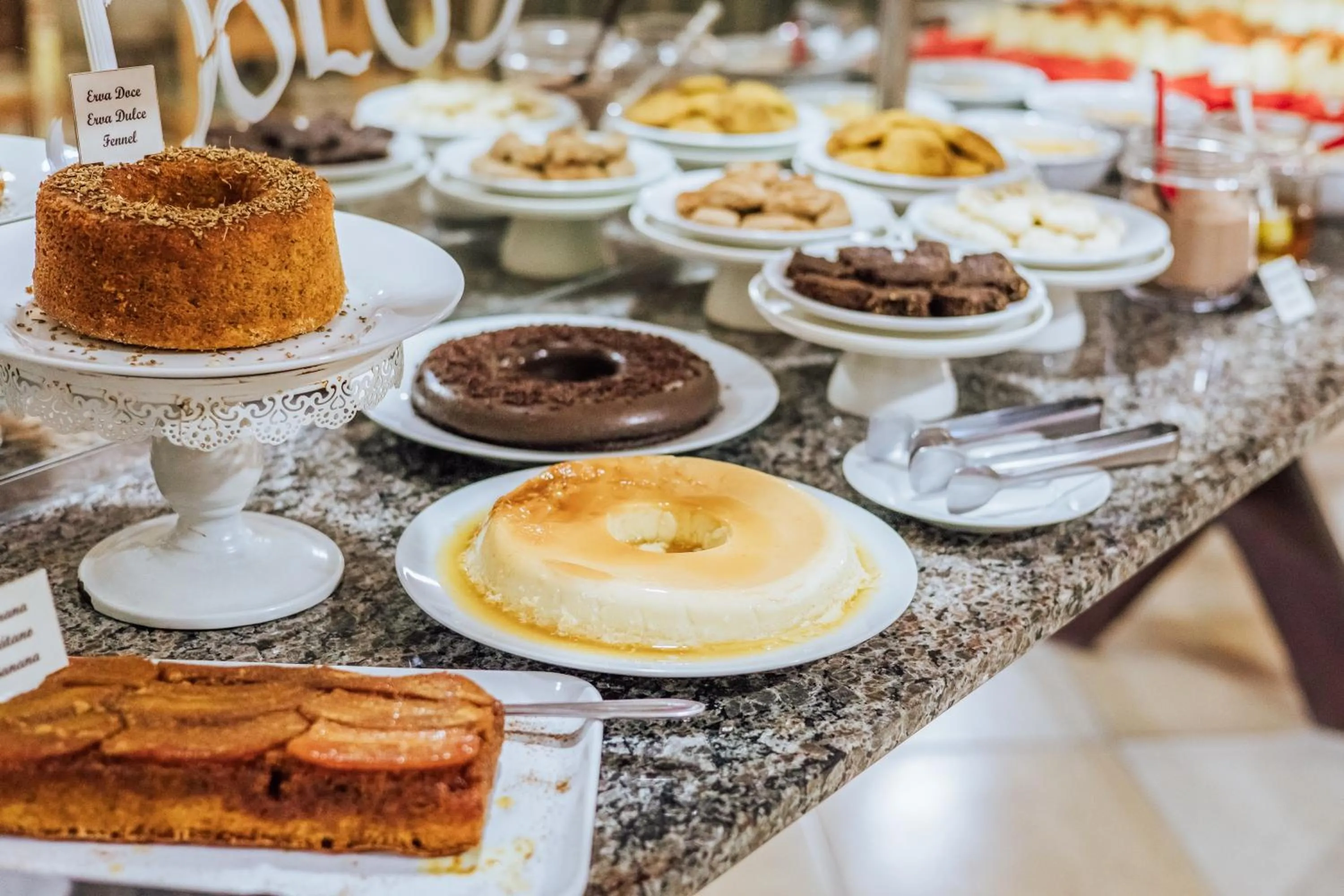 Breakfast in VELINN Pousada Casa de Pedra Ilhabela