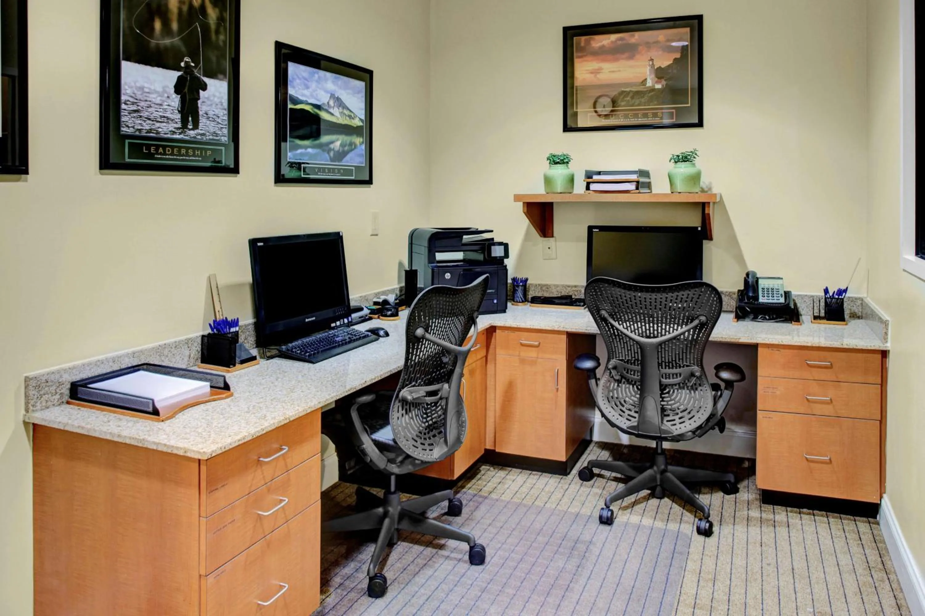 Business facilities in Hilton Garden Inn Atlanta North/Alpharetta