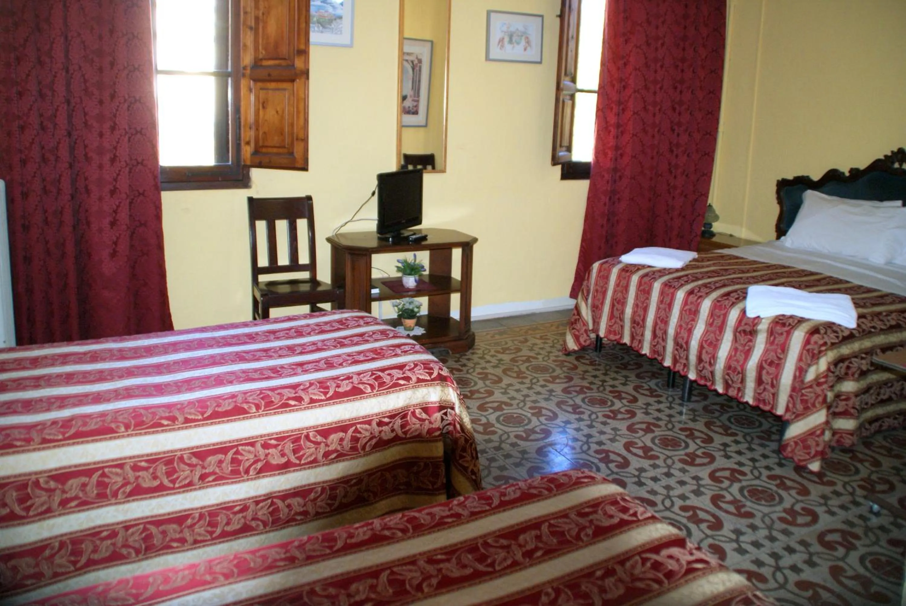 Photo of the whole room, Bed in Hotel Europa