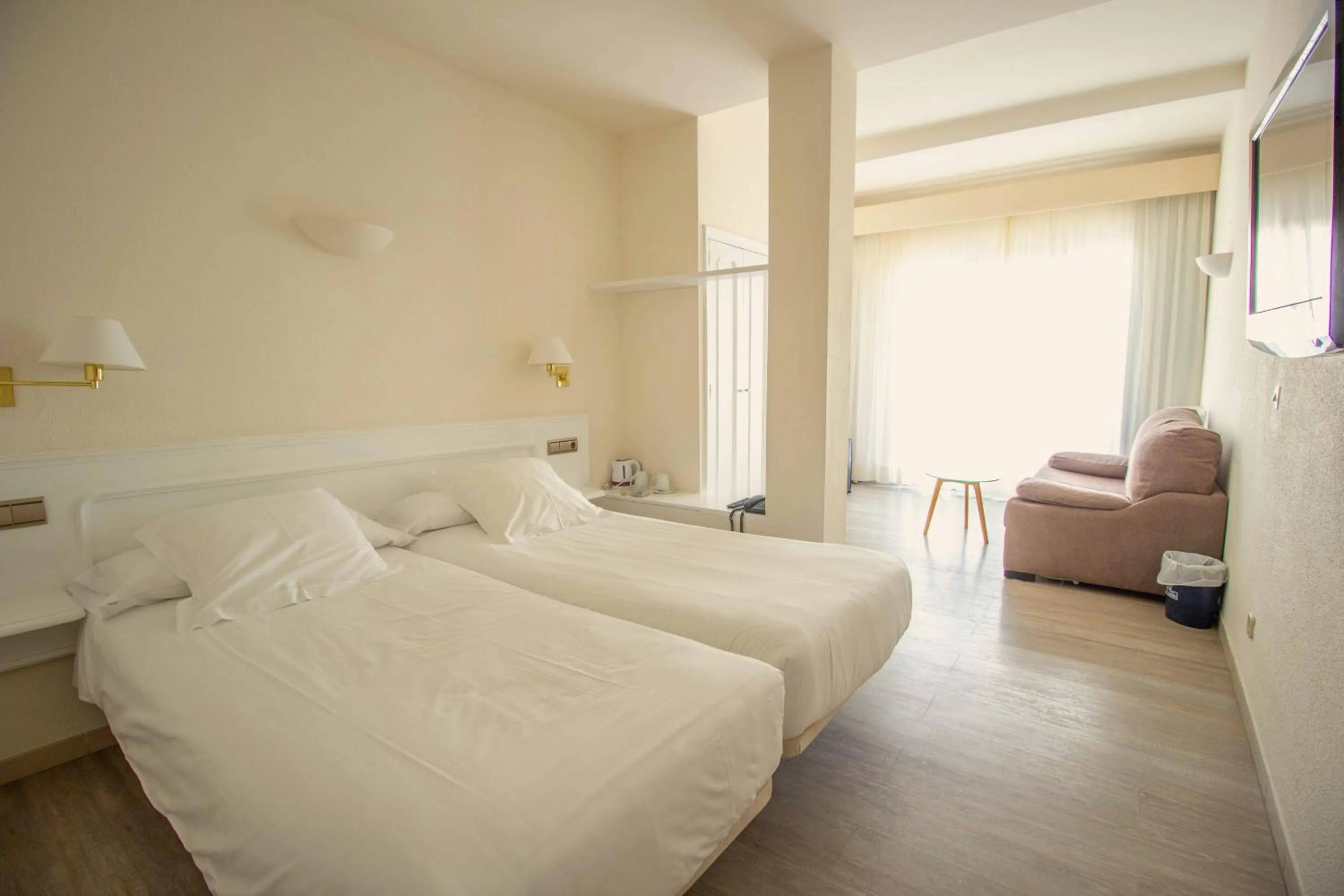 Bed in Hotel Llafranch