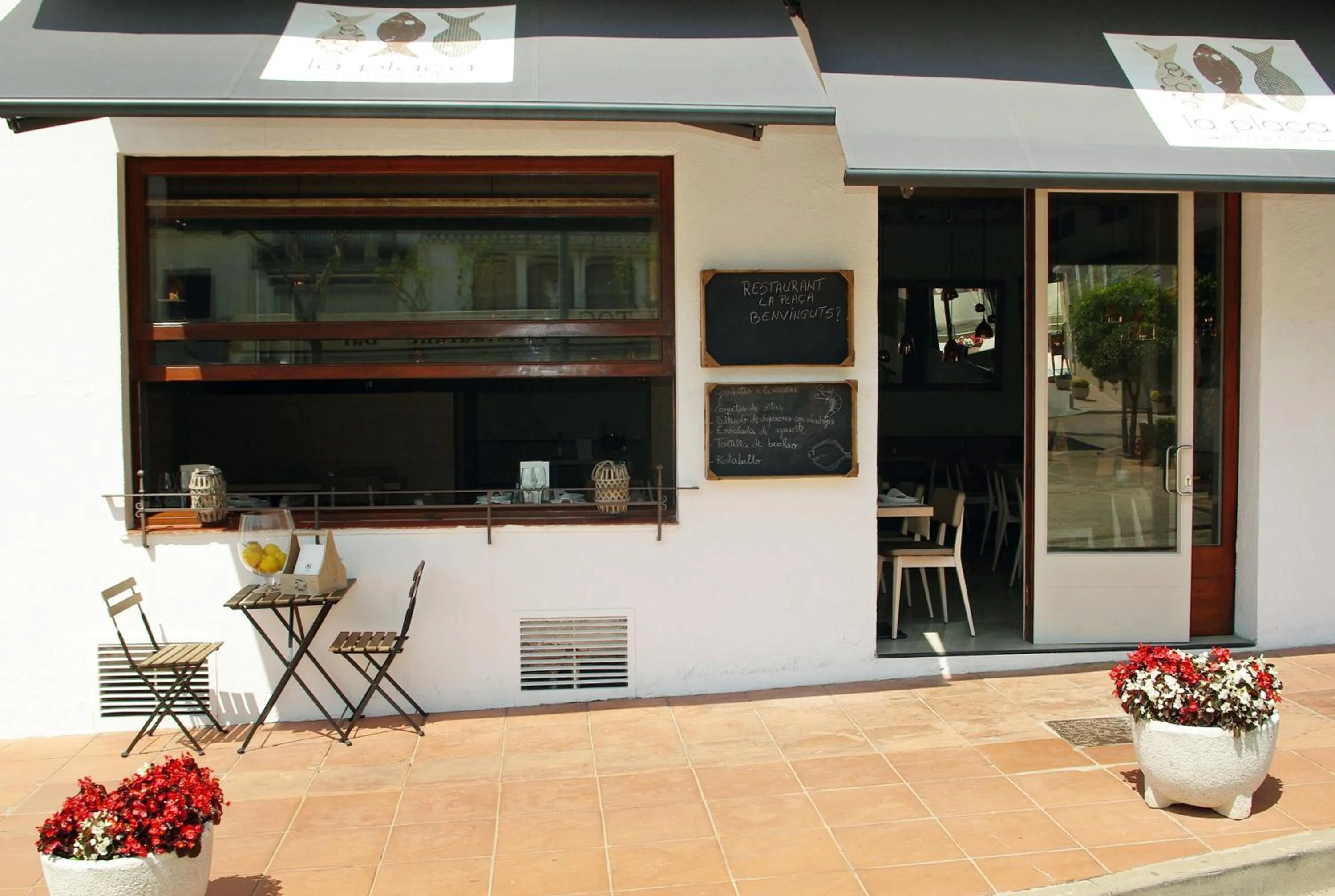 Restaurant/places to eat in Hotel Llafranch