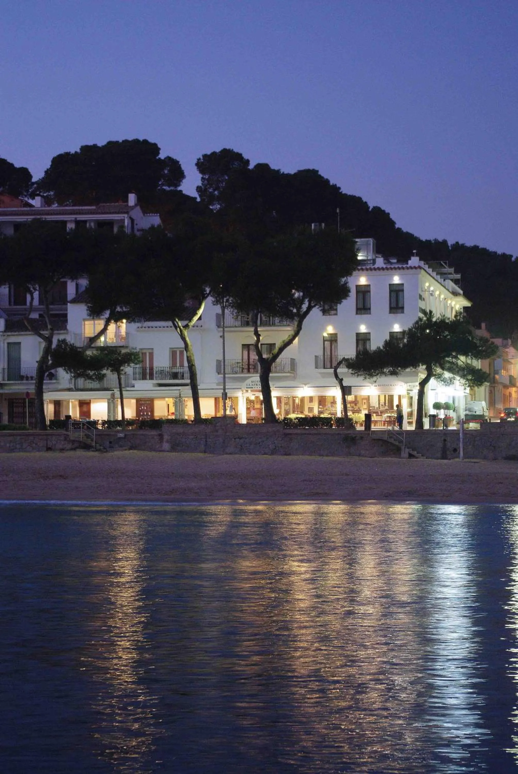 Facade/entrance in Hotel Llafranch
