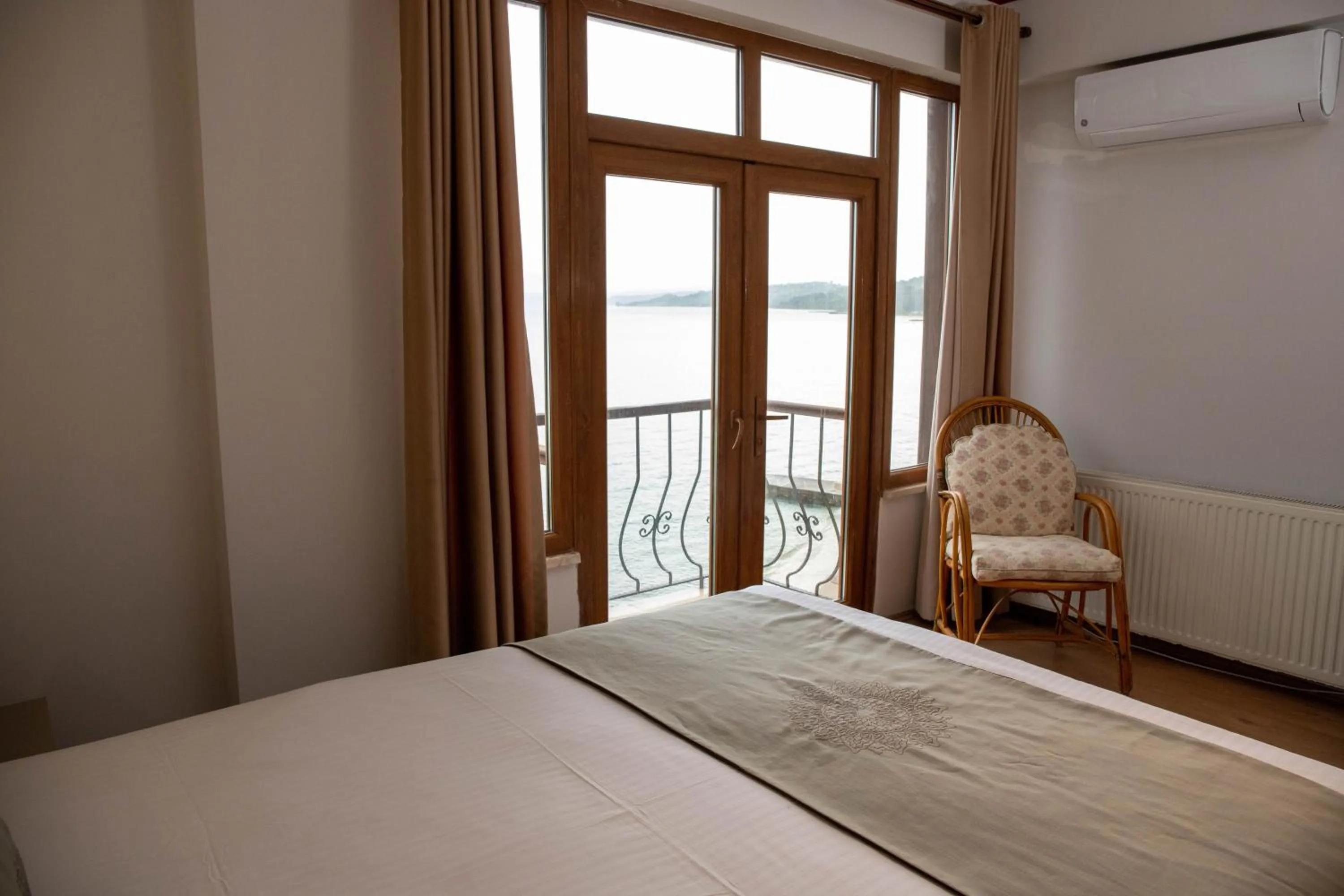 Bedroom, Bed in Sinop Antik Otel