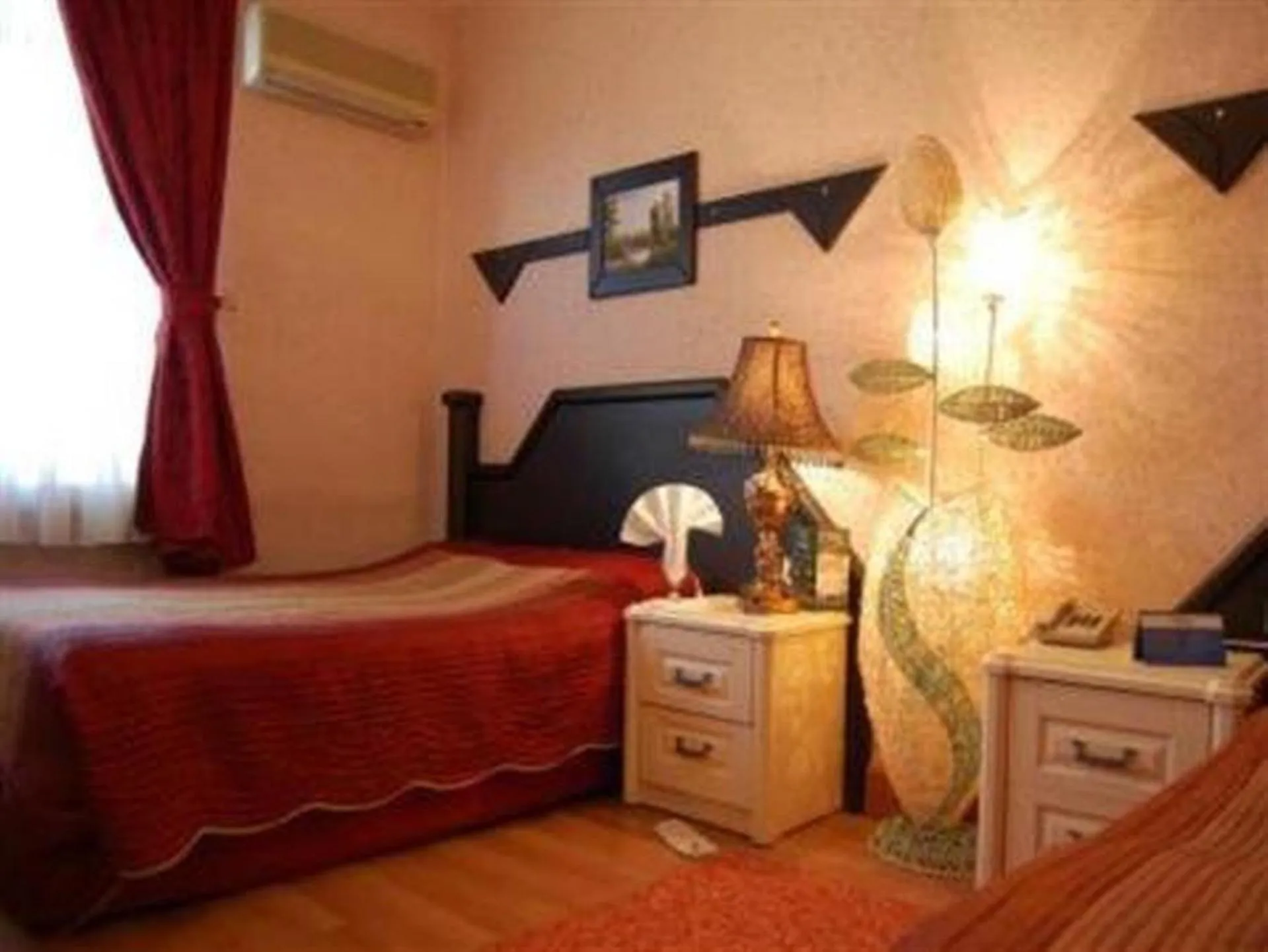 Photo of the whole room in Kucuk Velic Hotel