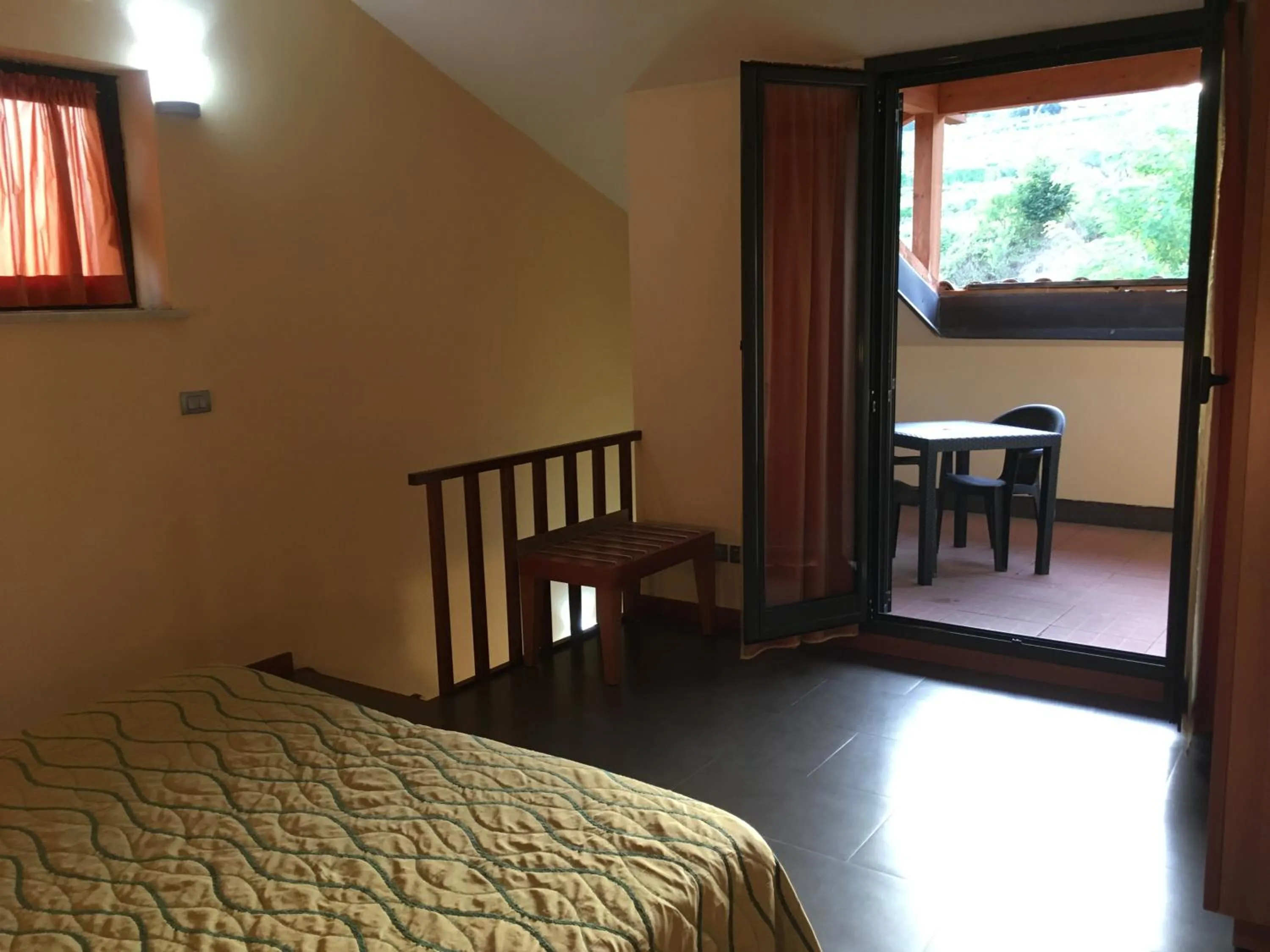 Bed in Hotel Langhe & Monferrato